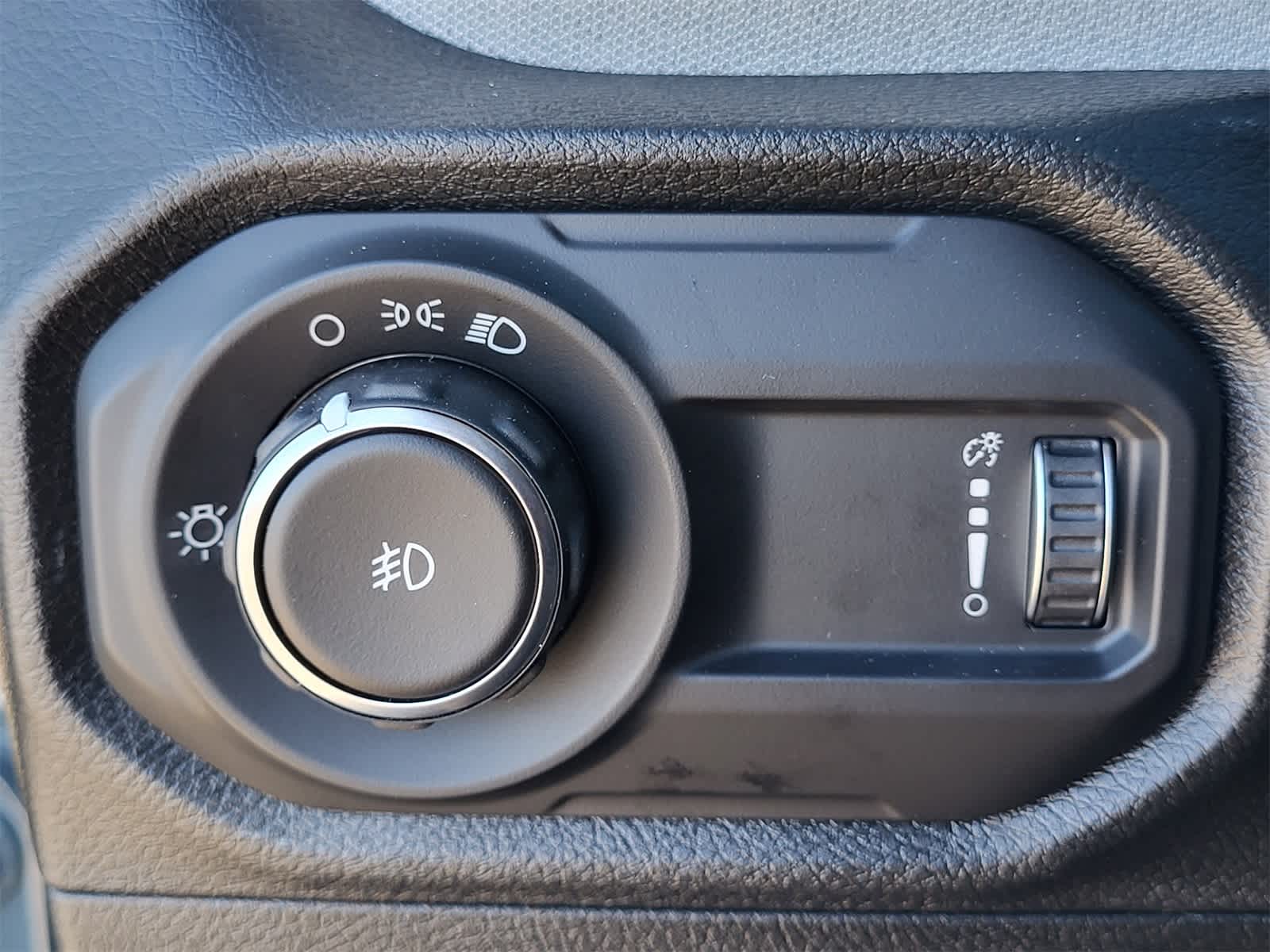 Thumbnail: 2026 Jeep Wrangler - 14