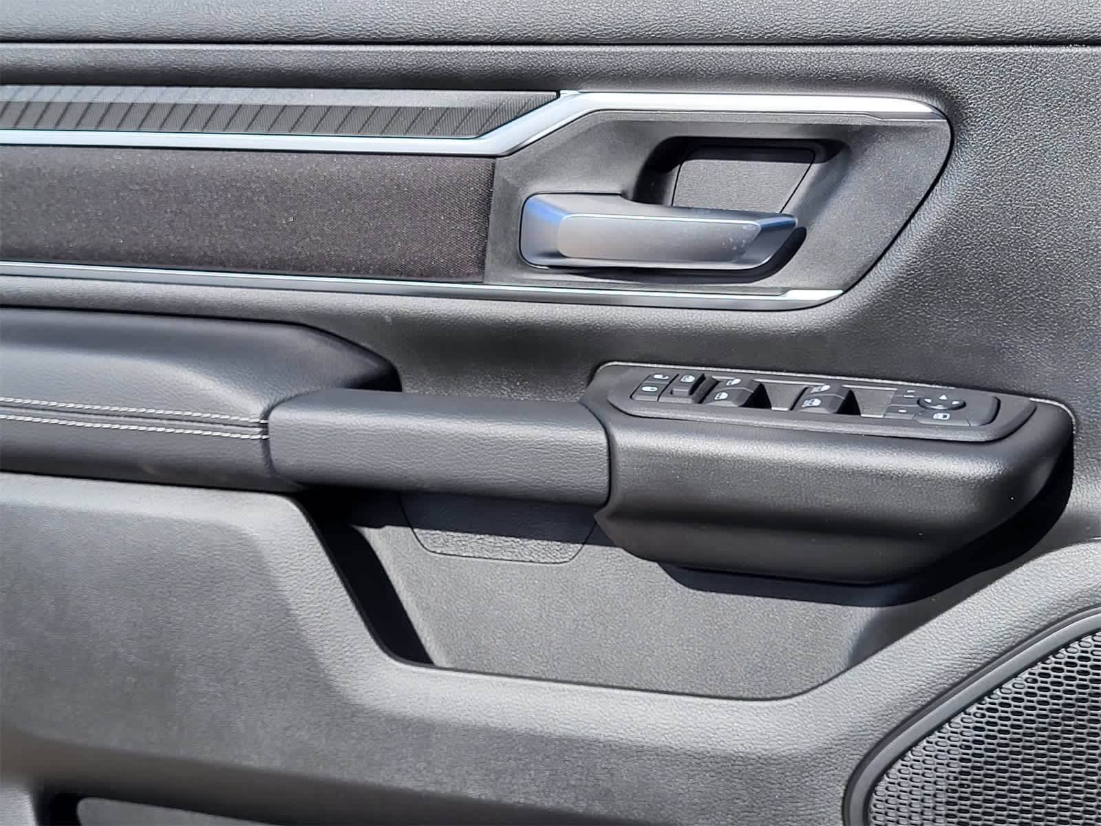 Thumbnail: 2026 RAM 1500 - 17