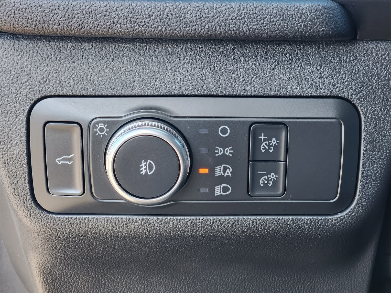 Thumbnail: 2021 Ford Escape - 14