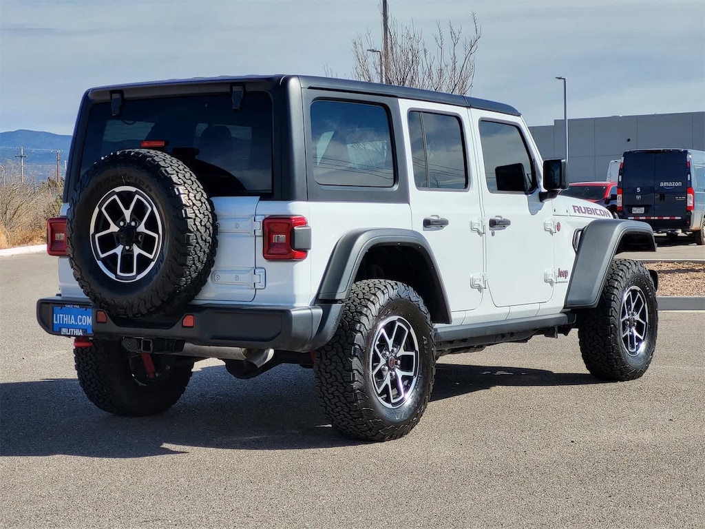 Used 2024 Jeep Wrangler Rubicon SUV