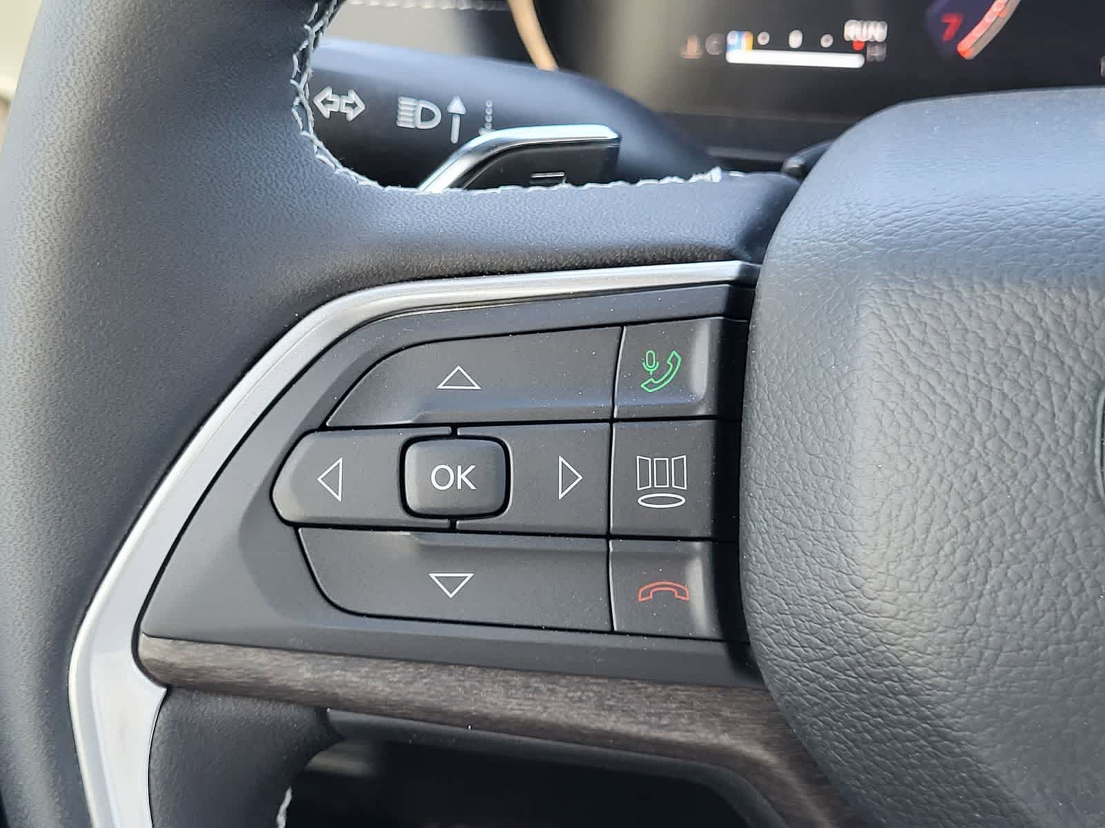 Thumbnail: 2026 Jeep Grand Cherokee - 15