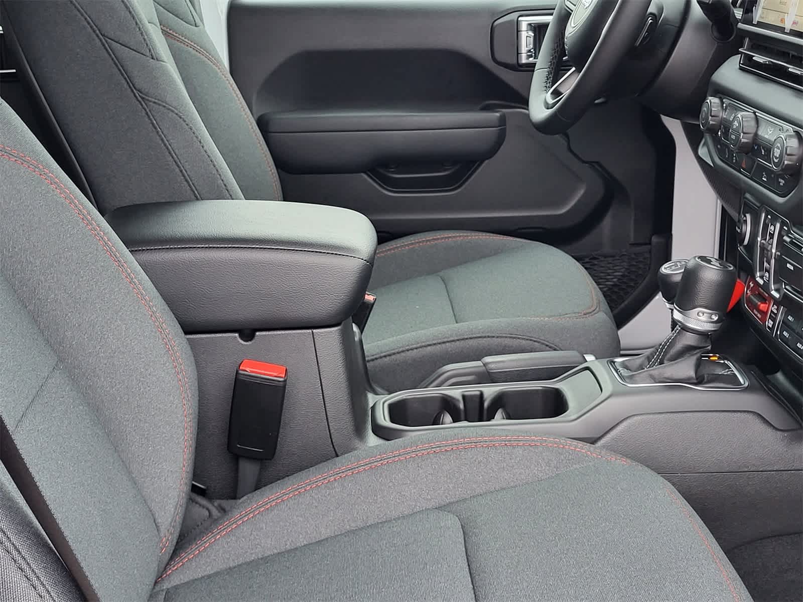 Thumbnail: 2026 Jeep Wrangler - 22