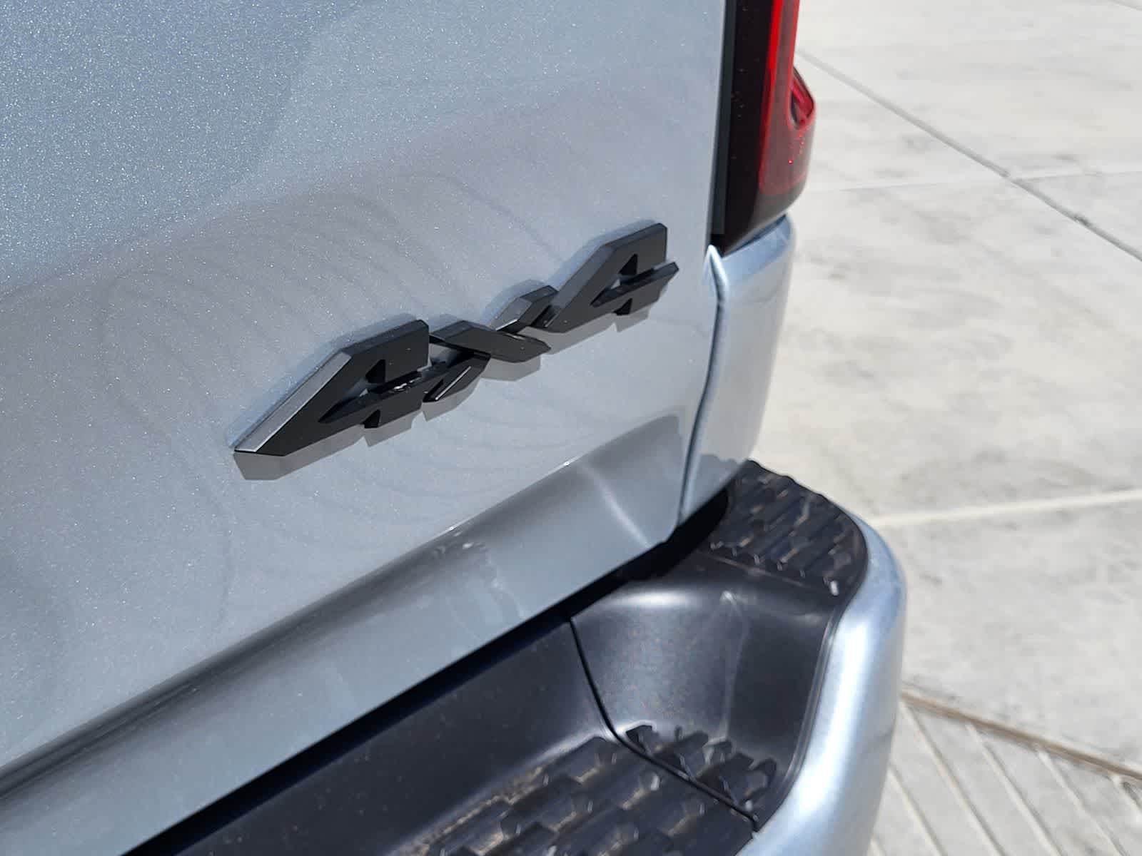 Thumbnail: 2026 RAM 1500 - 10
