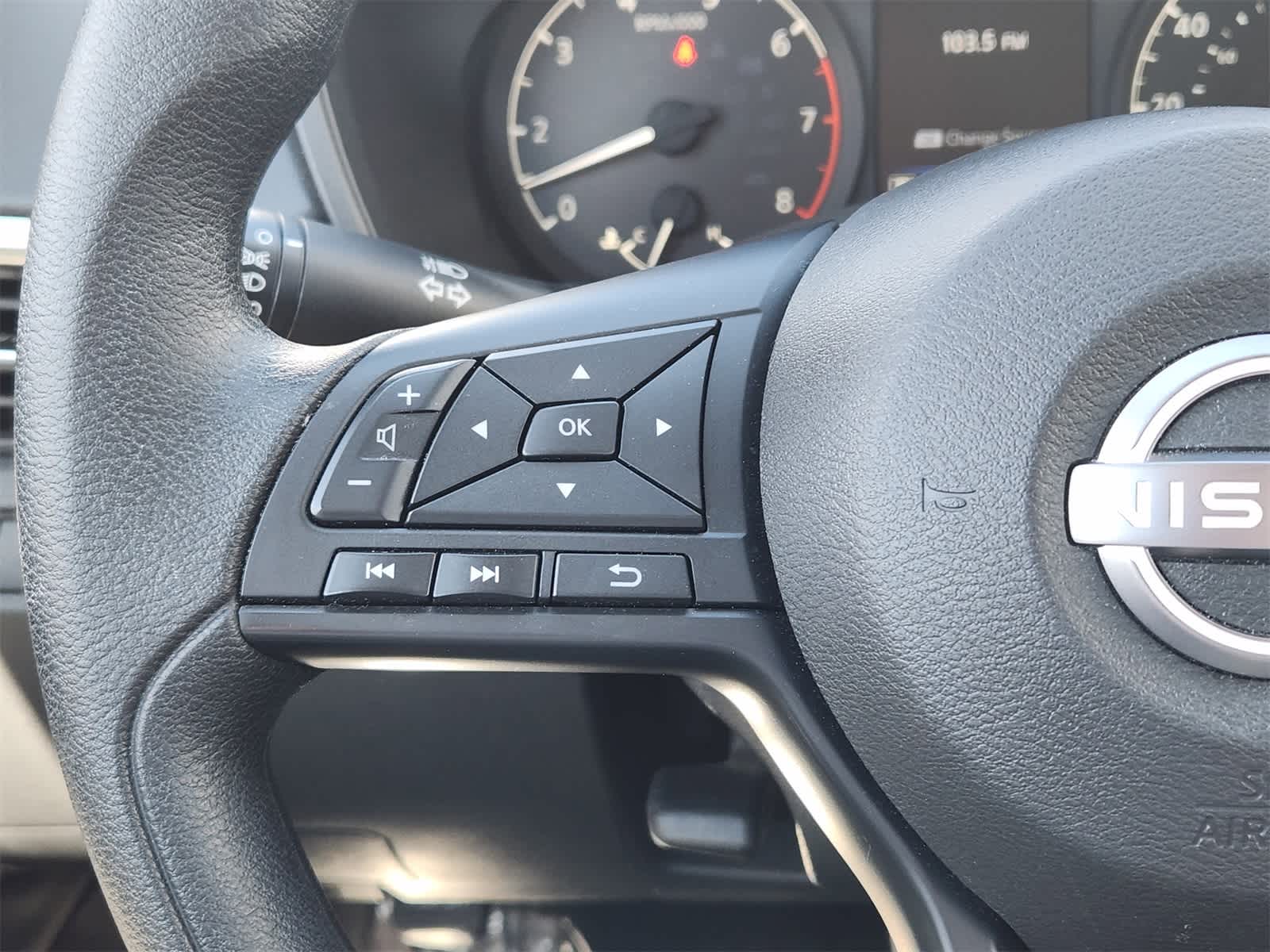 Thumbnail: 2024 Nissan Altima - 25