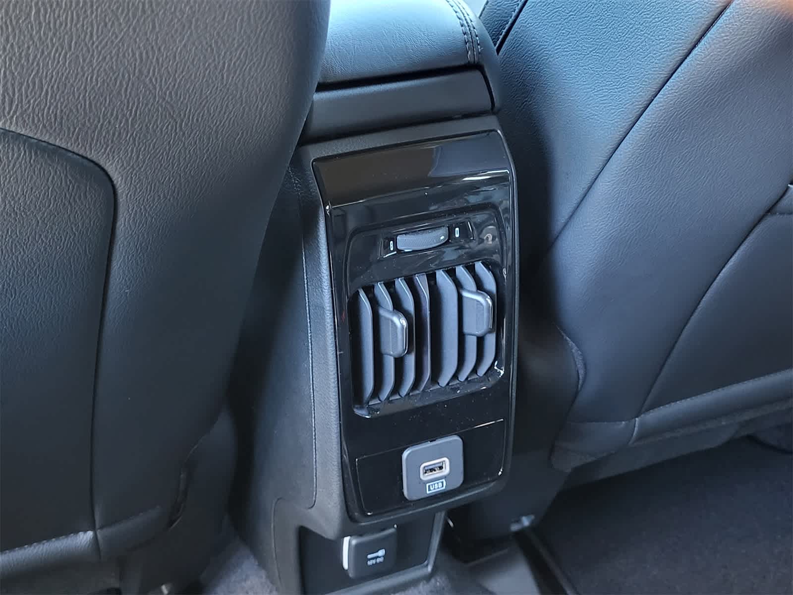 Thumbnail: 2026 Jeep Compass - 19