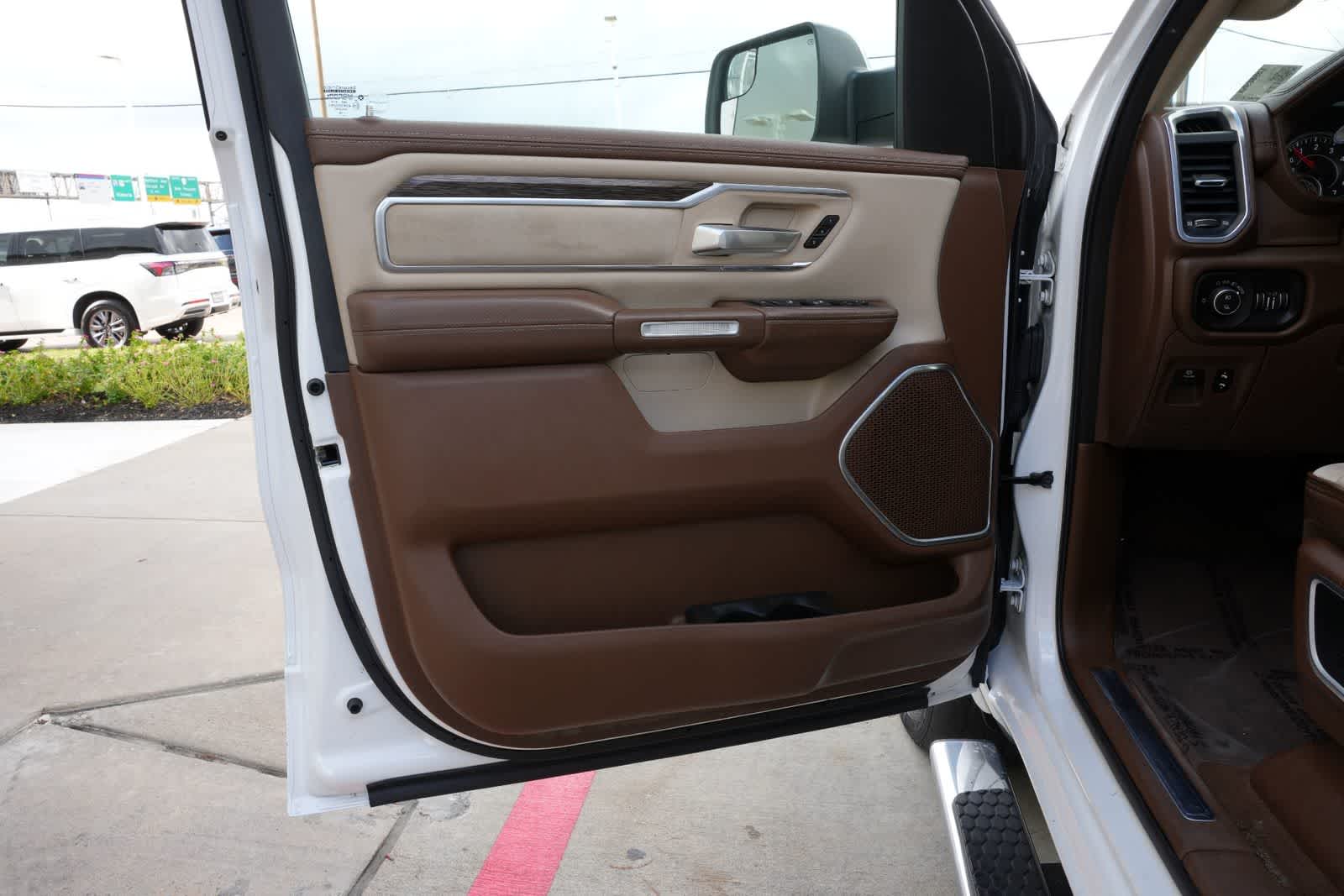 Thumbnail: 2019 RAM 1500 - 17