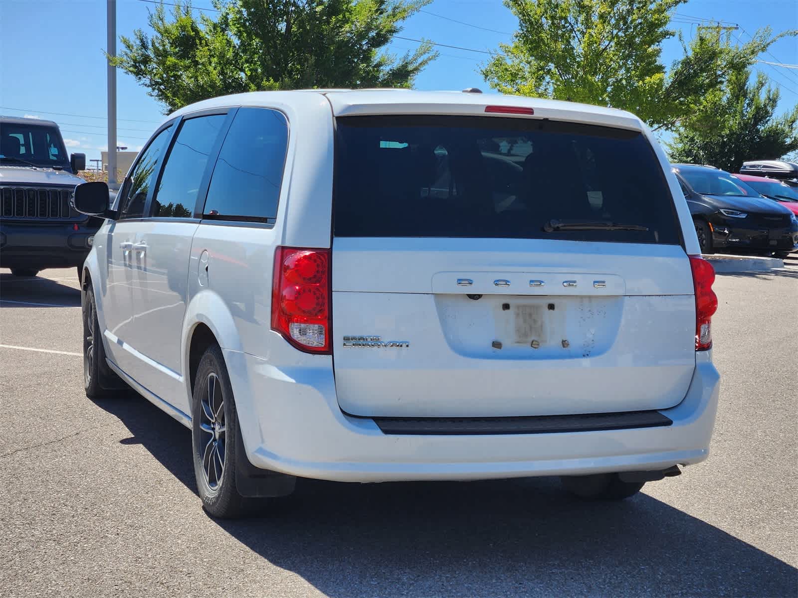 Thumbnail: 2018 Dodge Grand Caravan - 7