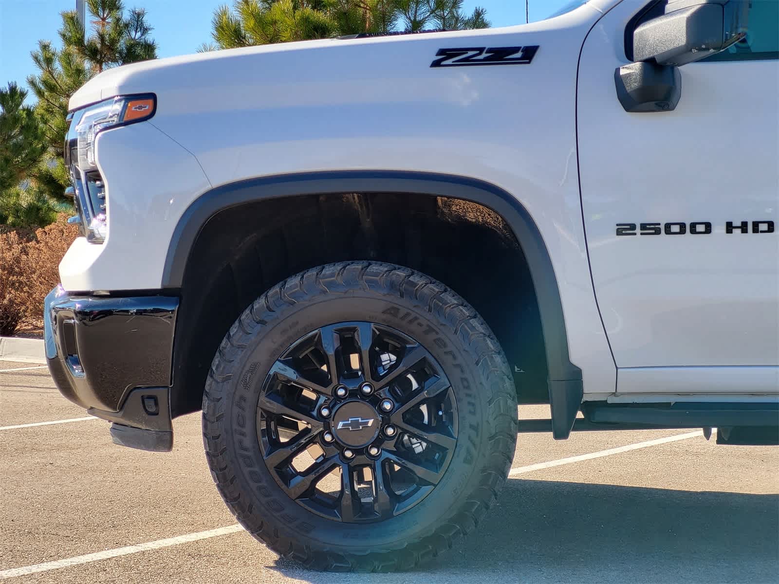 Thumbnail: 2025 Chevrolet Silverado 2500 - 9