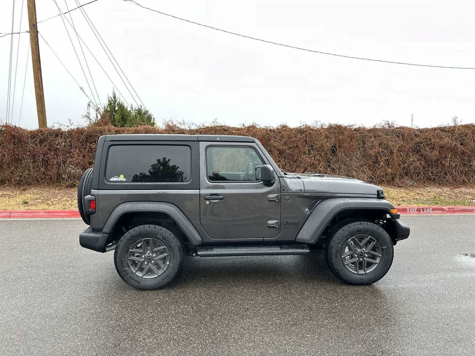 Thumbnail: 2024 Jeep Wrangler - 33