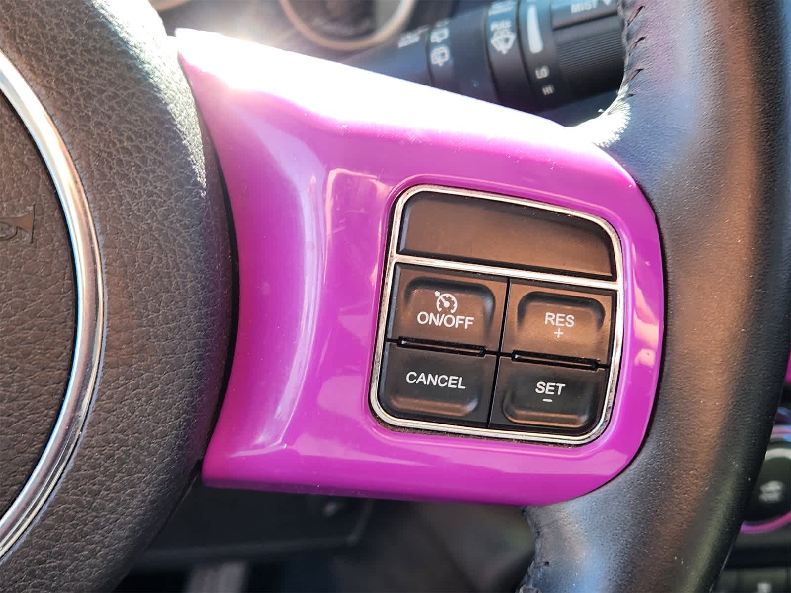 Thumbnail: 2016 Jeep Wrangler - 14