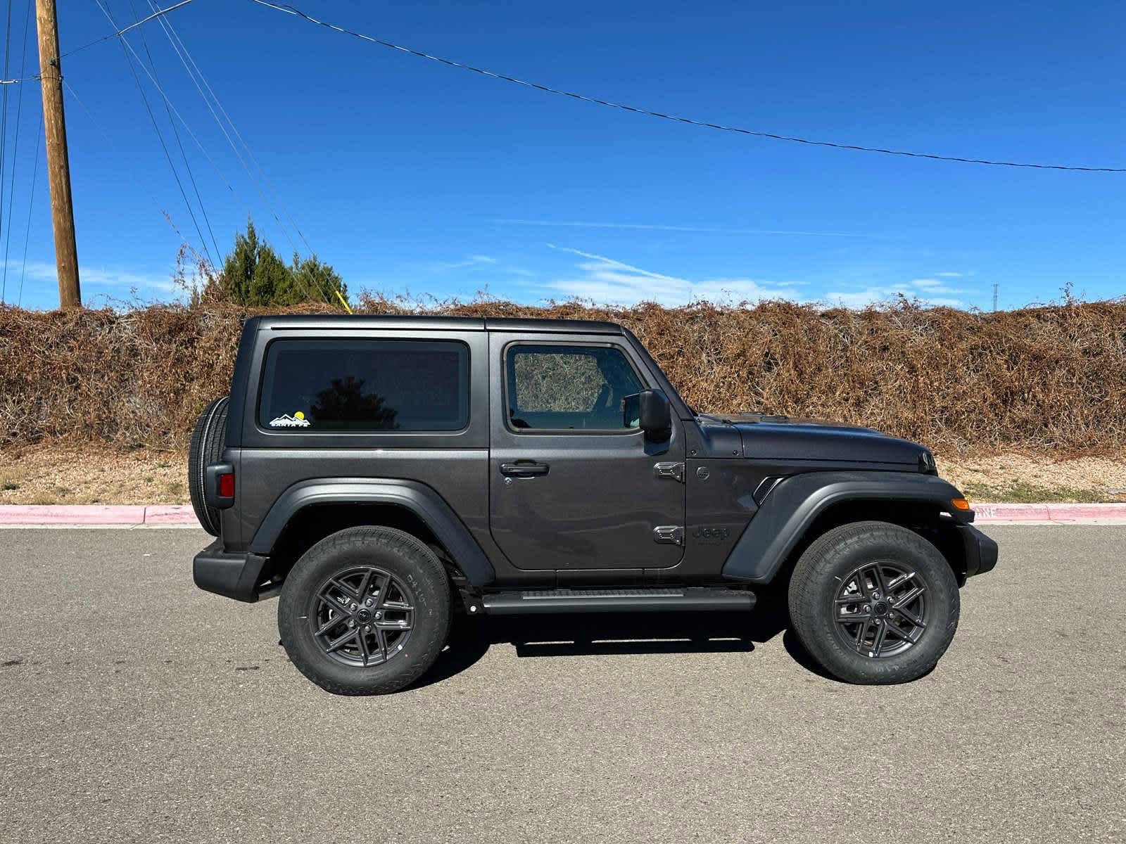 Thumbnail: 2024 Jeep Wrangler - 4