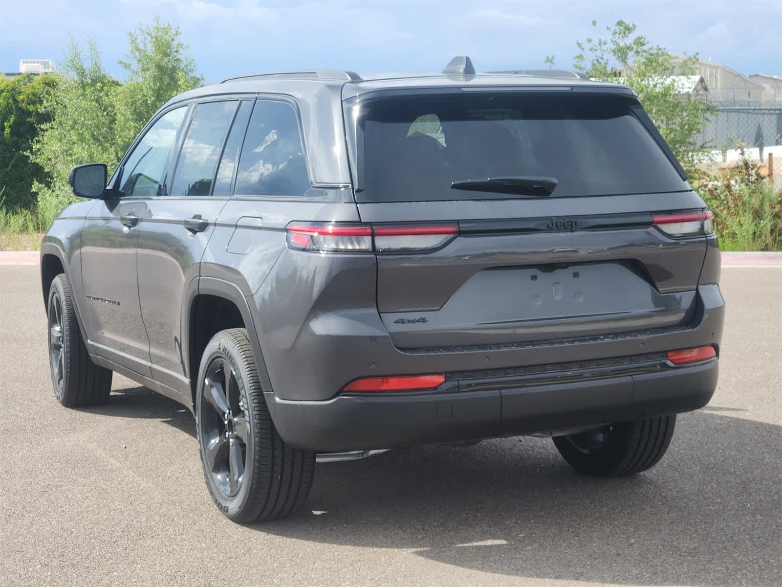 Thumbnail: 2025 Jeep Grand Cherokee - 7