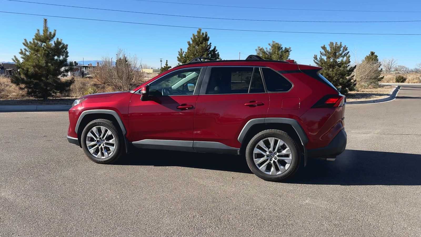 Thumbnail: 2020 Toyota RAV4 - 5