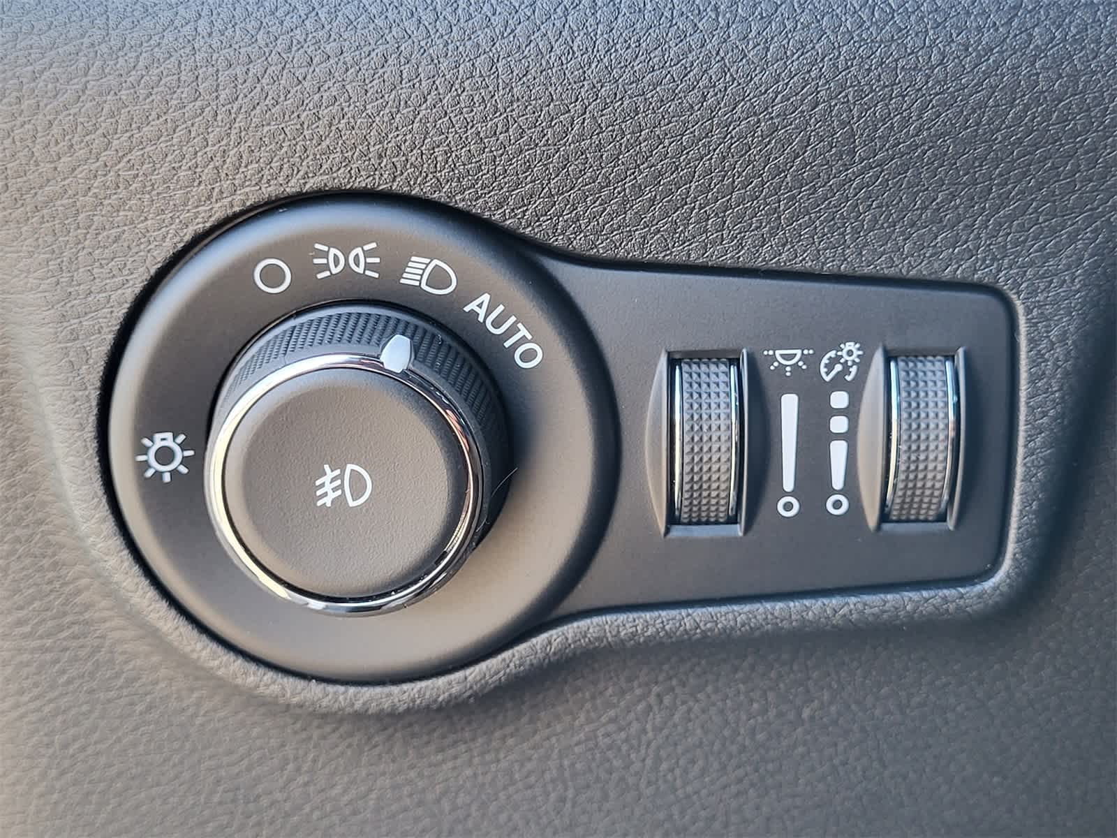 Thumbnail: 2026 Jeep Compass - 15