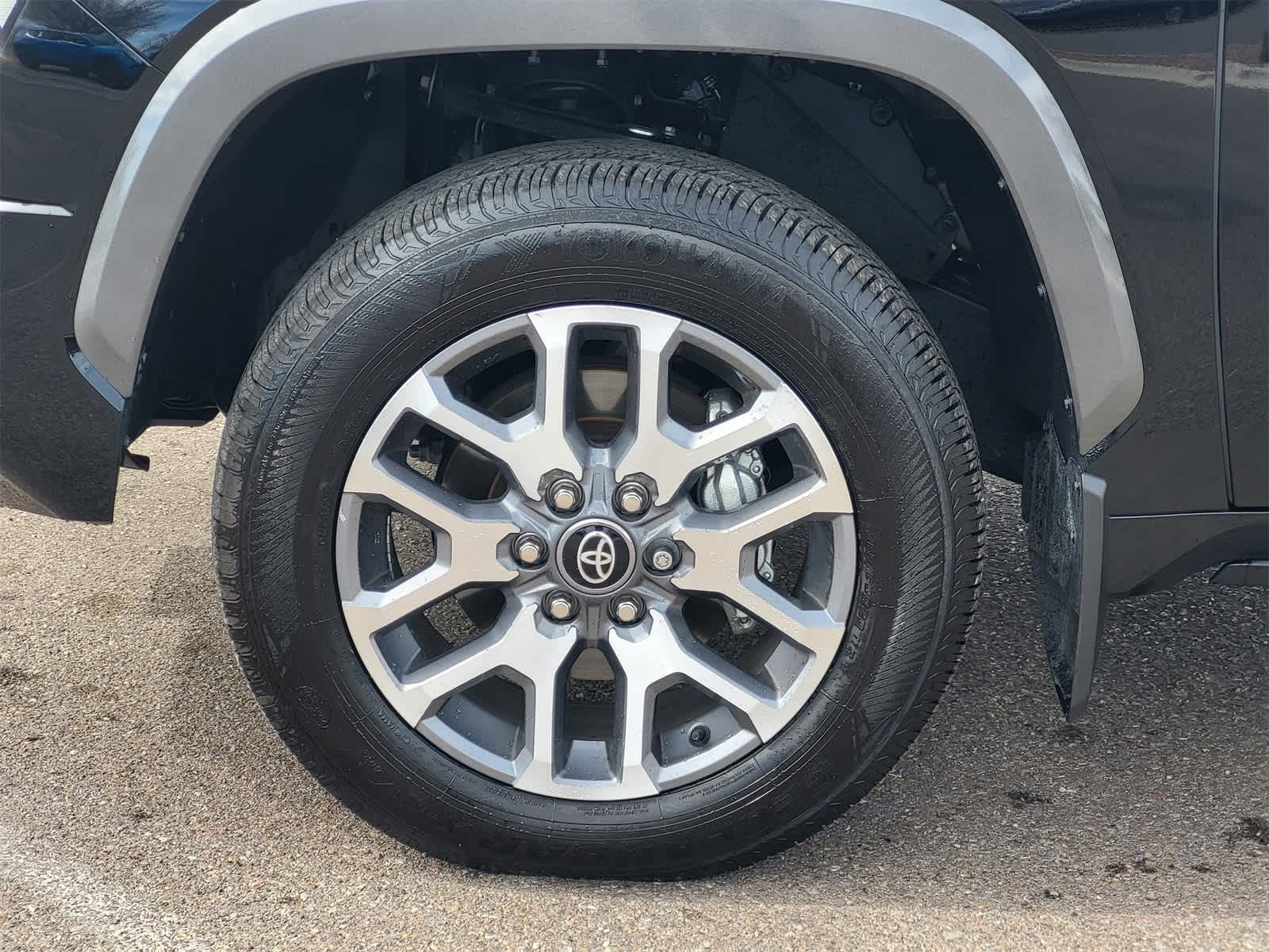 Thumbnail: 2025 Toyota Tundra - 10