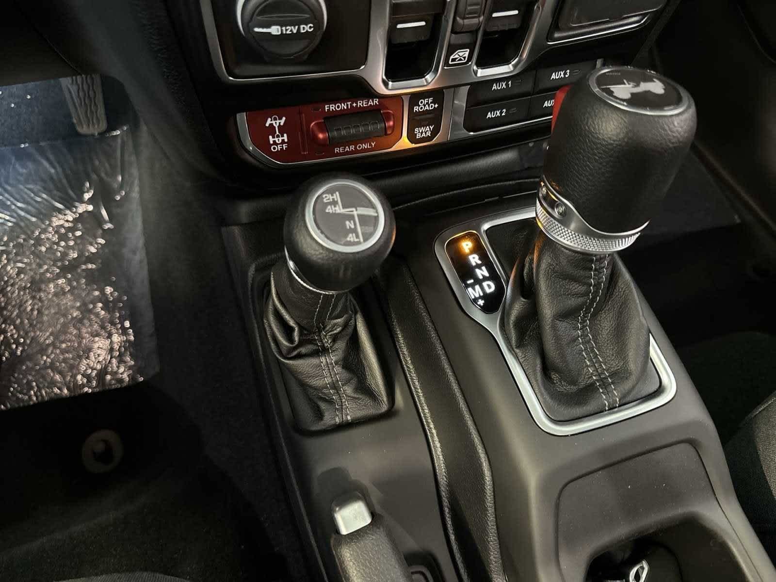 Thumbnail: 2024 Jeep Wrangler - 27