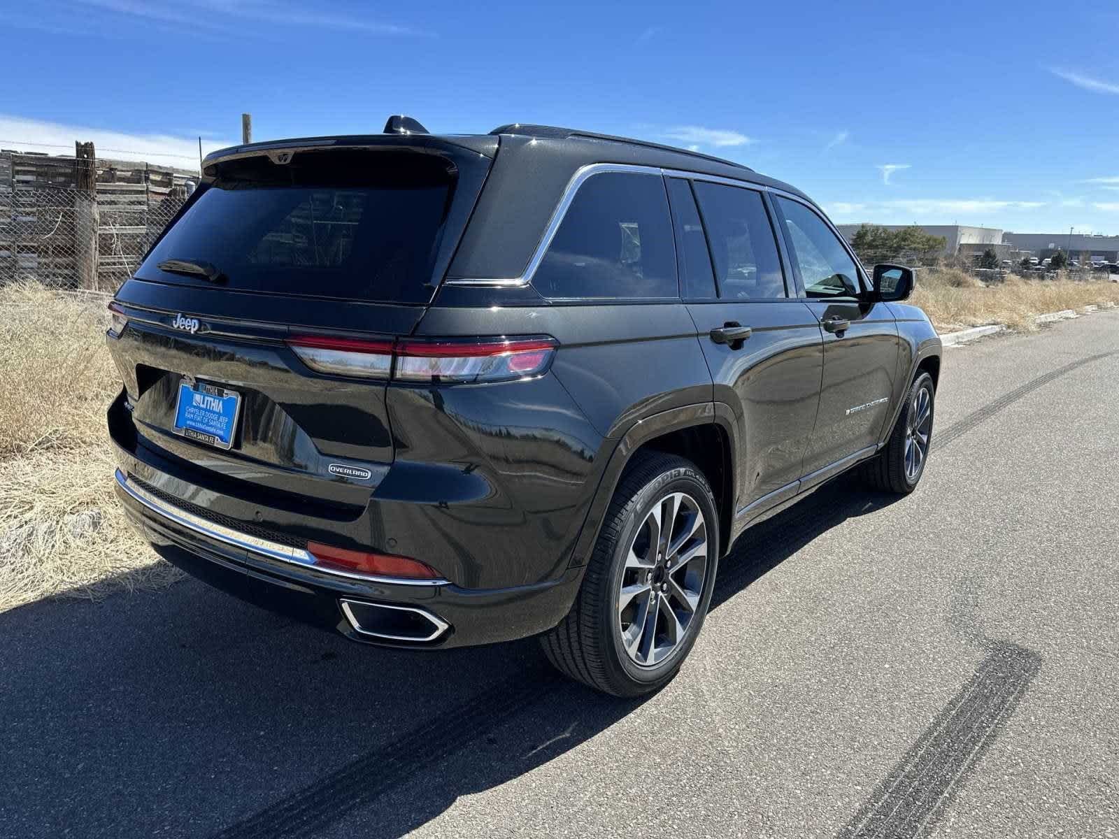 Thumbnail: 2024 Jeep Grand Cherokee - 34