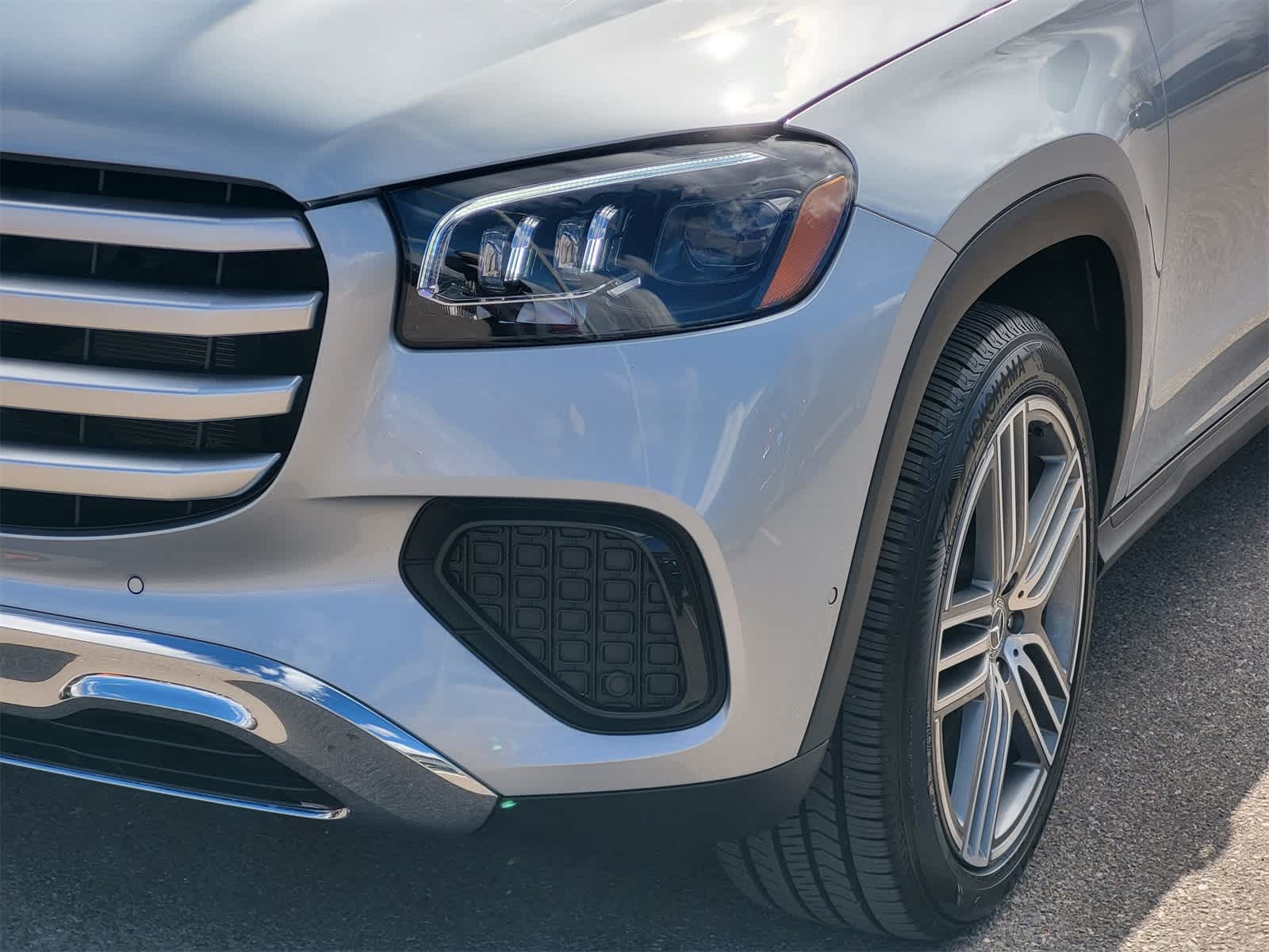 Thumbnail: 2024 Mercedes-Benz GLS - 8