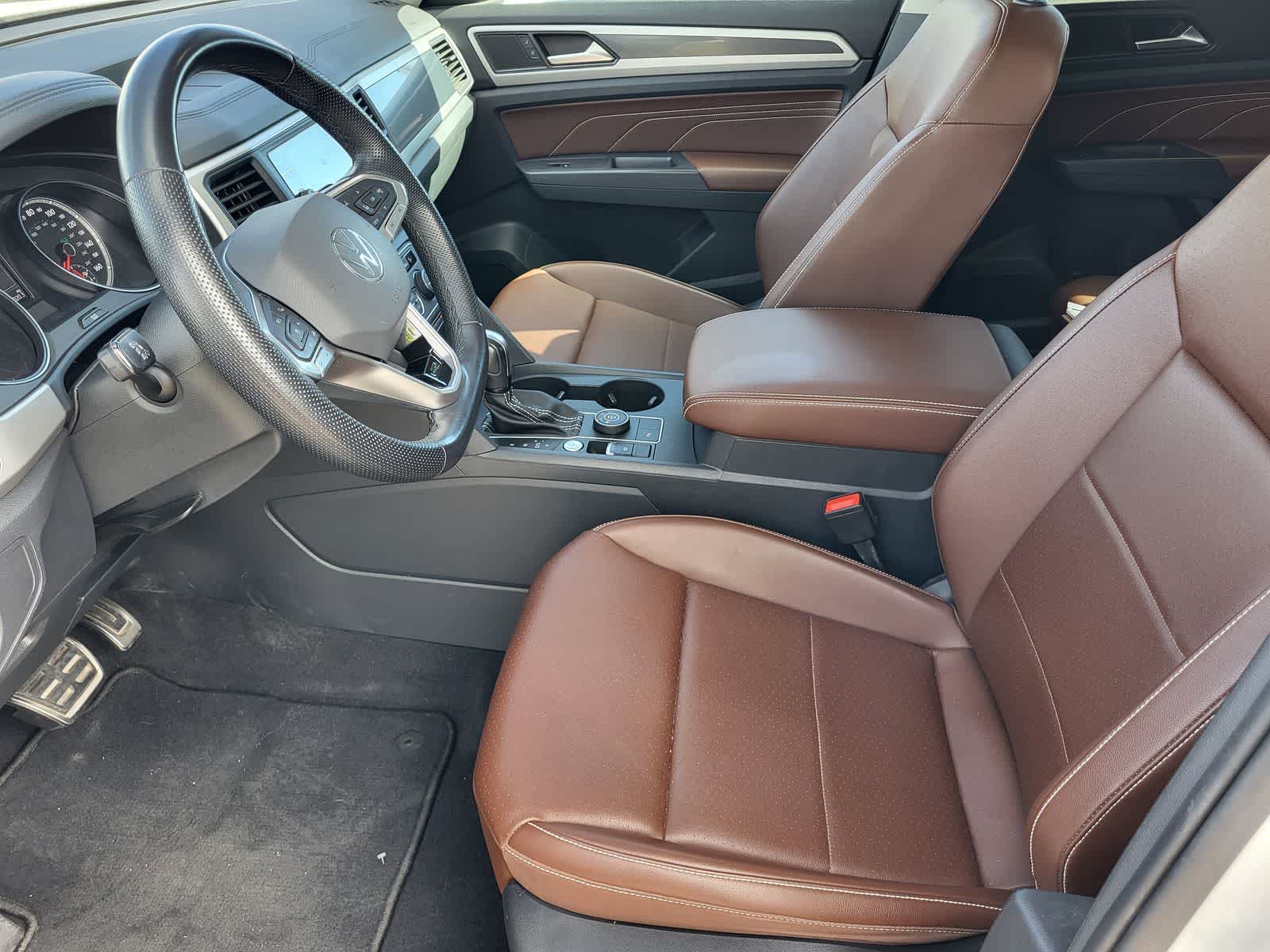 Thumbnail: 2021 Volkswagen Atlas - 25