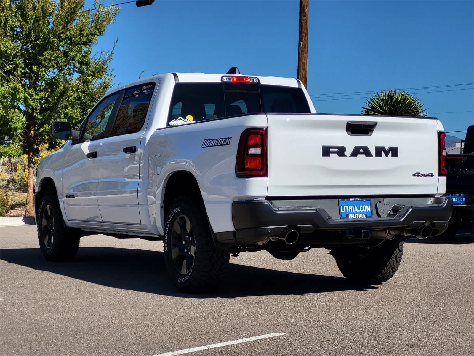 Thumbnail: 2026 RAM 1500 - 4
