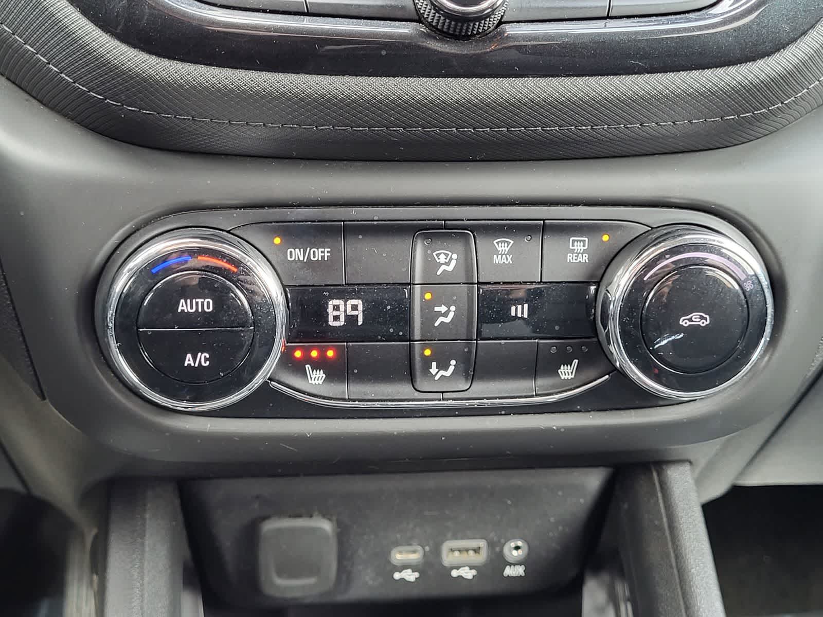 Thumbnail: 2023 Chevrolet TrailBlazer - 19