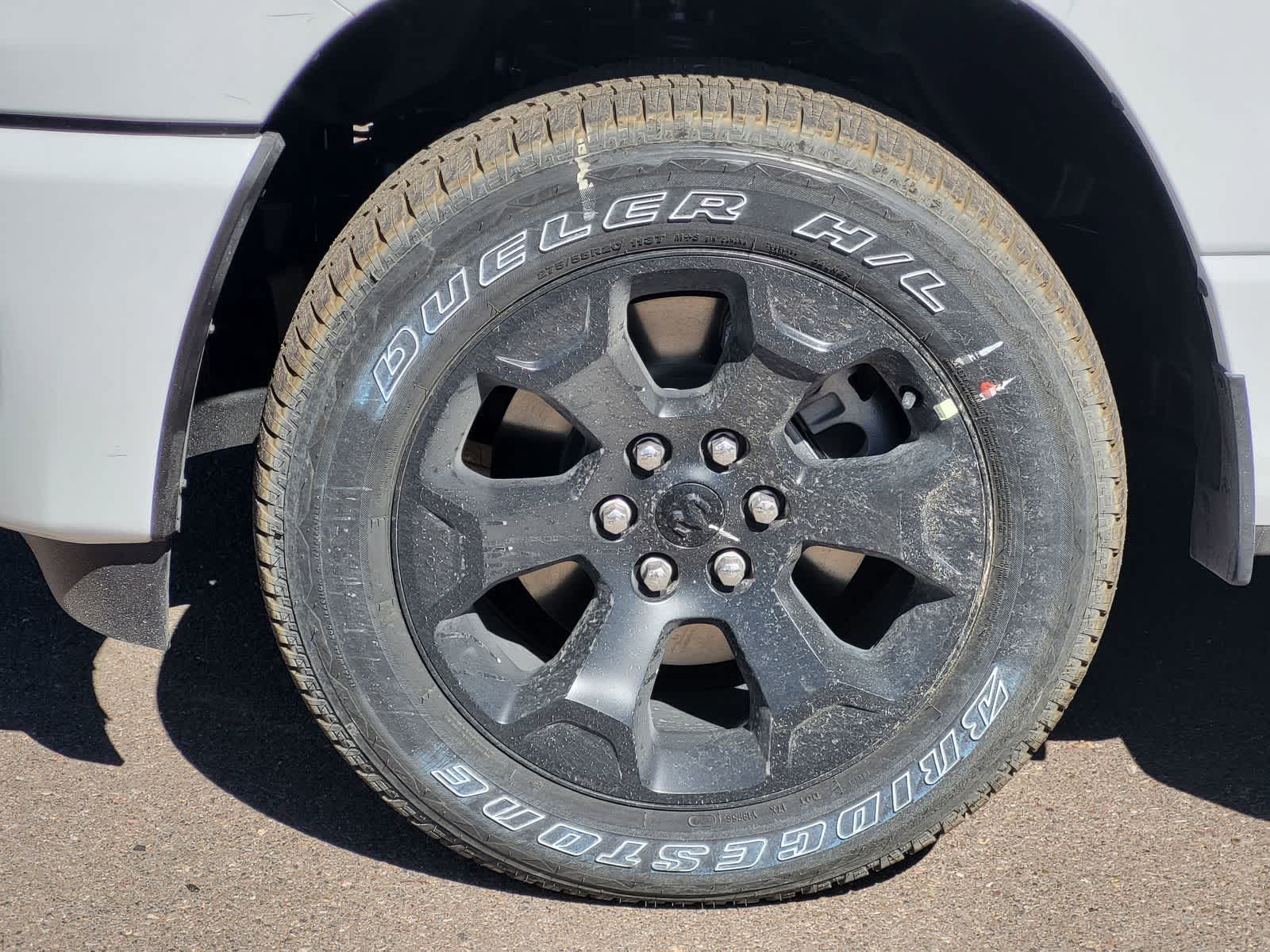 Thumbnail: 2026 RAM 1500 - 7