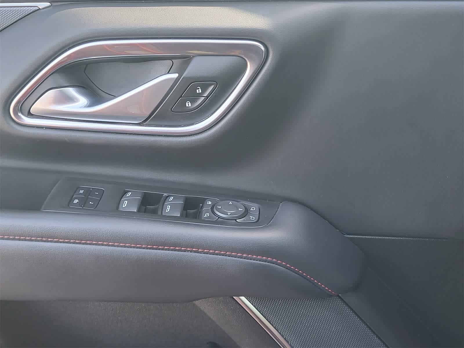 Thumbnail: 2022 Chevrolet Suburban - 13