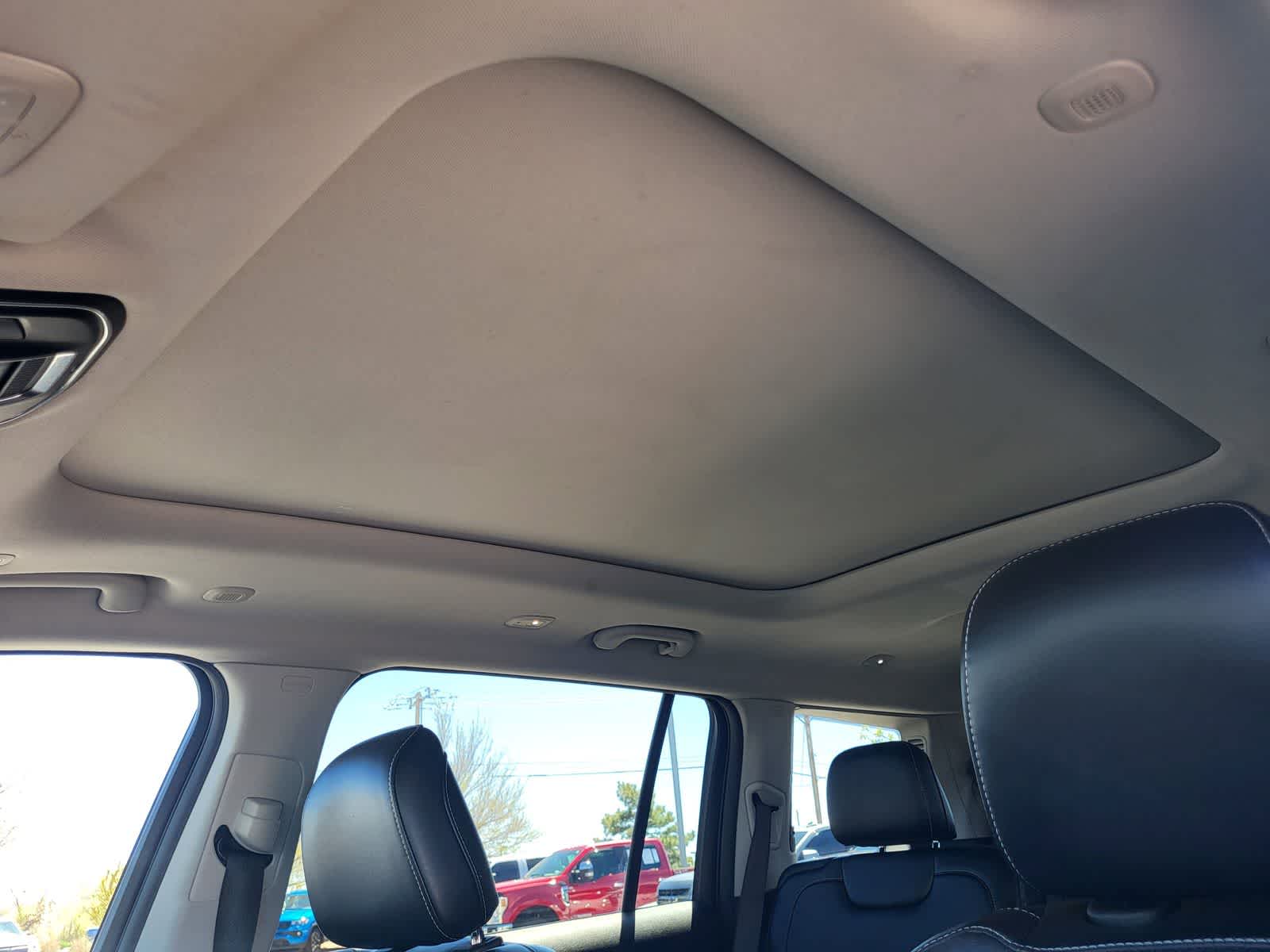 Thumbnail: 2021 Jeep Grand Cherokee L - 16