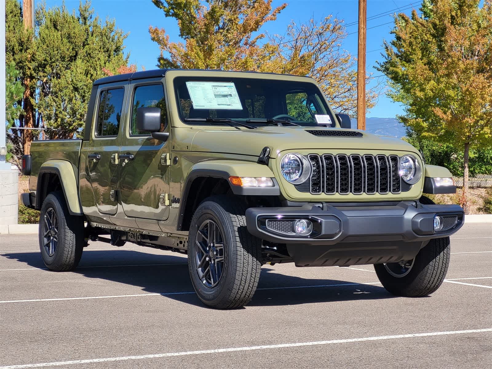 Thumbnail: 2025 Jeep Gladiator - 2