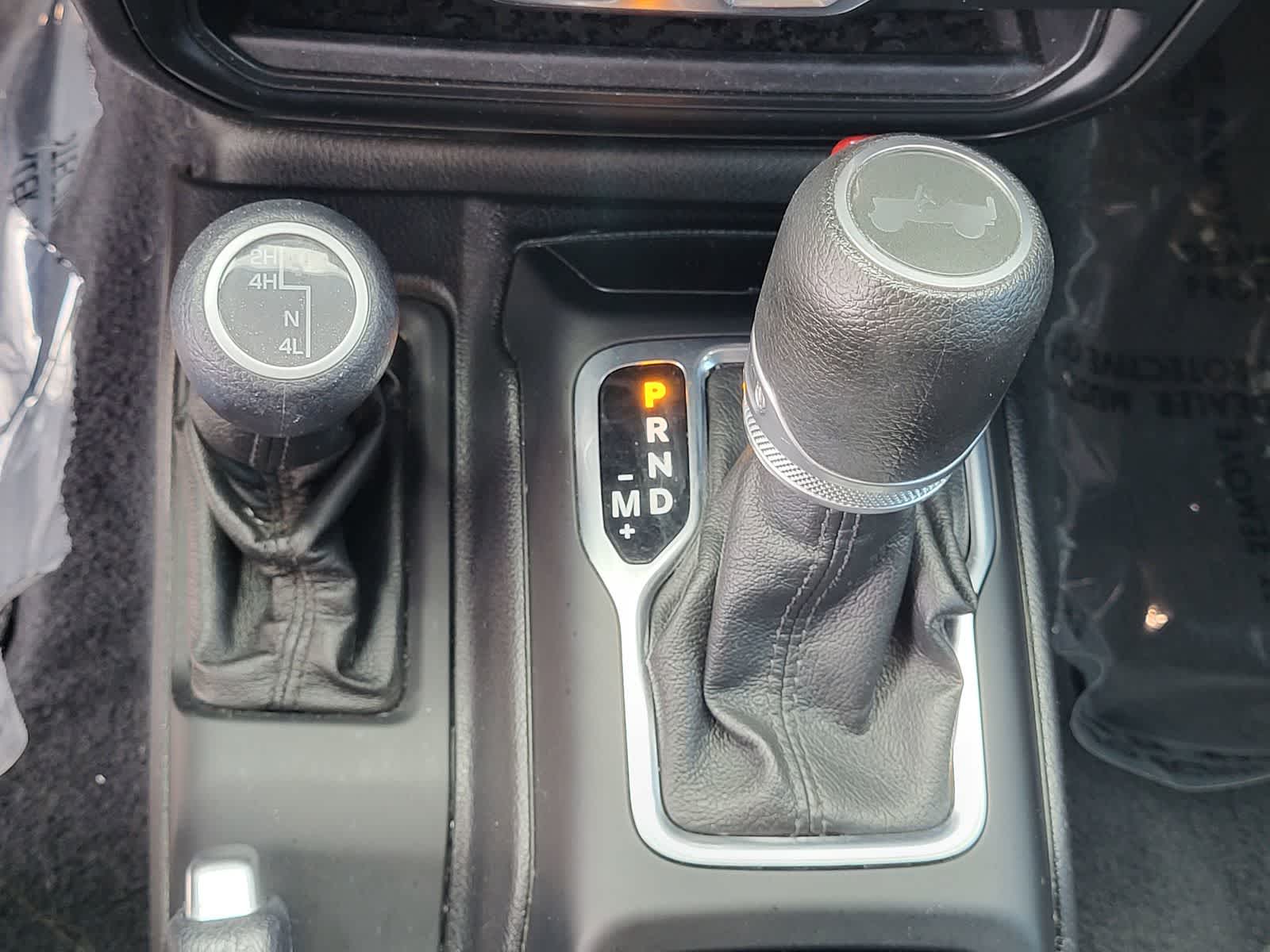 Thumbnail: 2020 Jeep Wrangler - 23