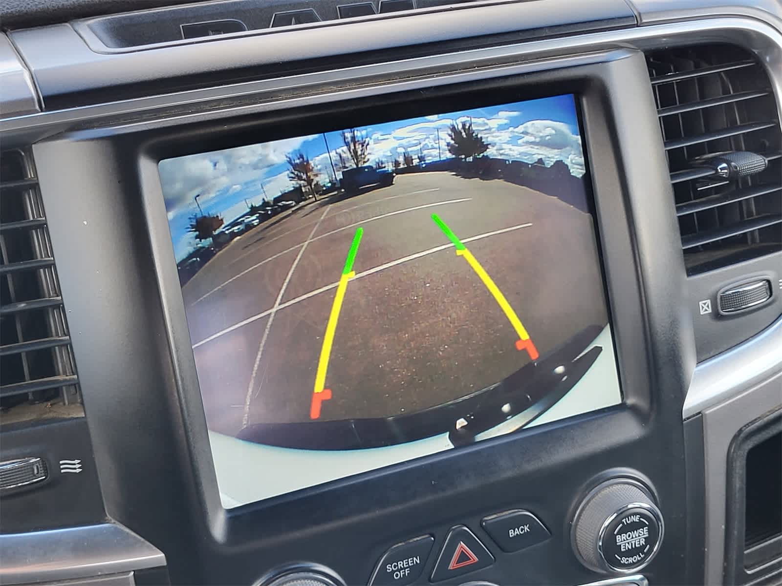 Thumbnail: 2023 RAM 1500 Classic - 17