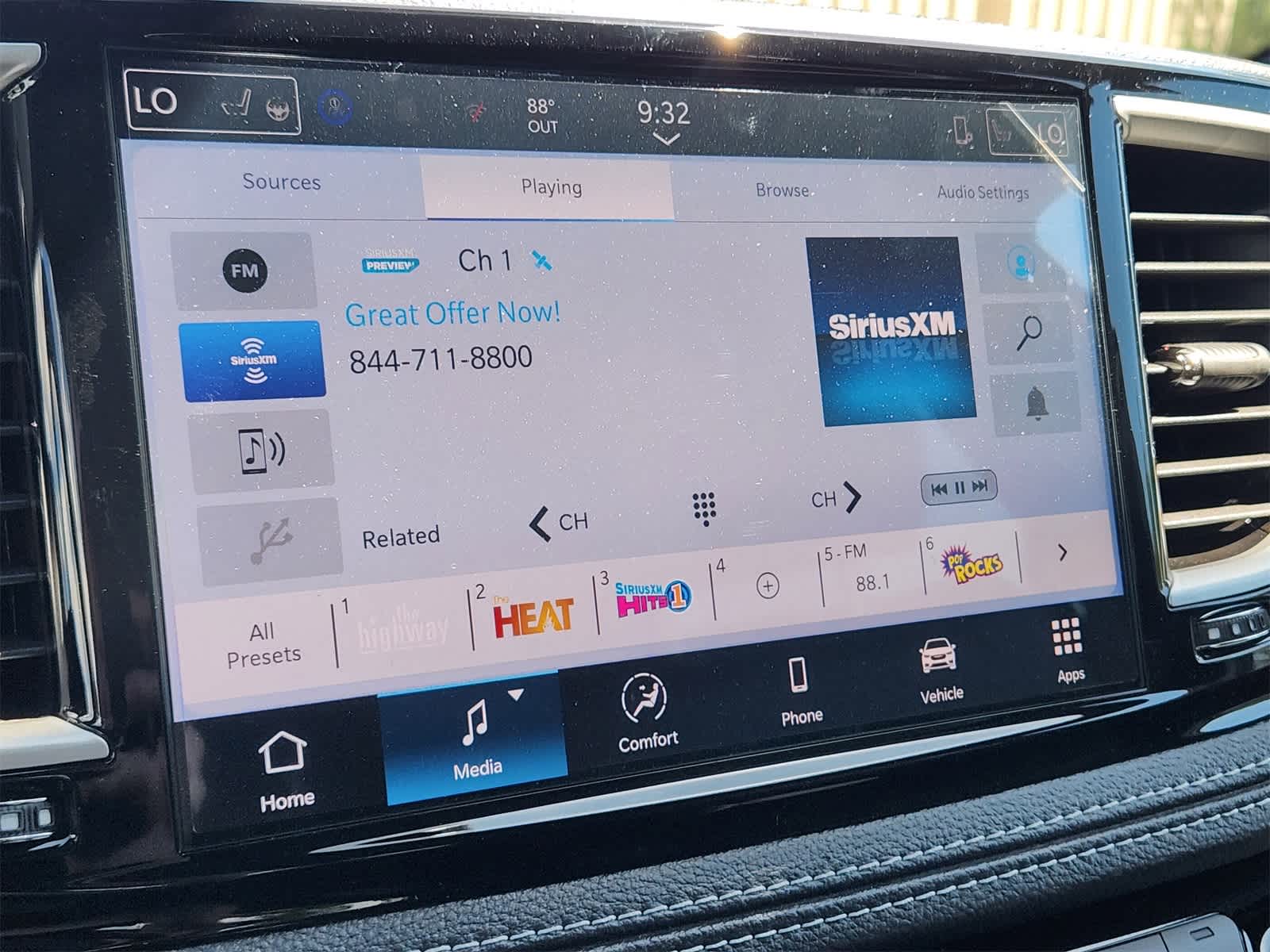 Thumbnail: 2025 Chrysler Pacifica - 14