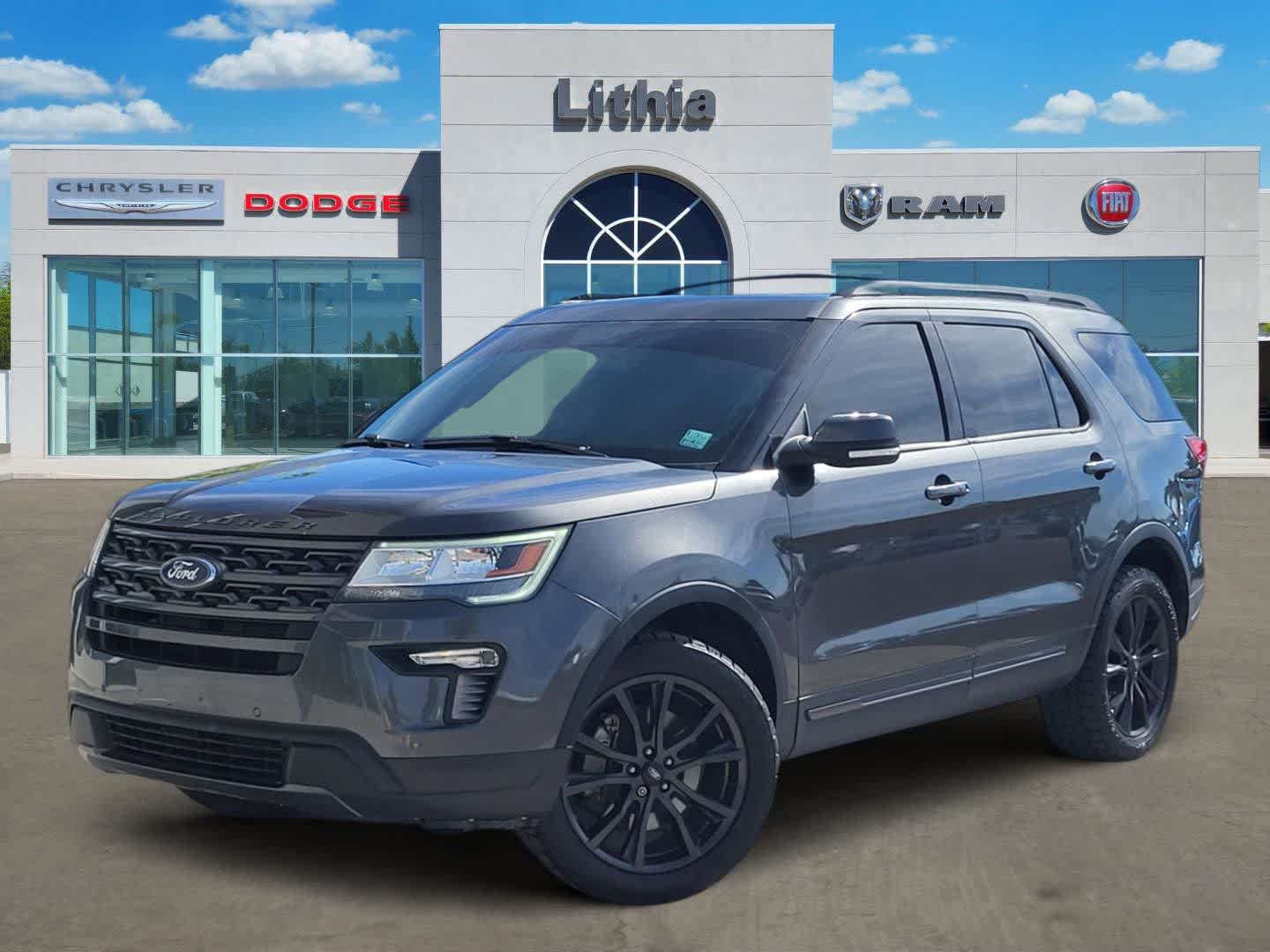 2019 Ford Explorer XLT 4WD's photo