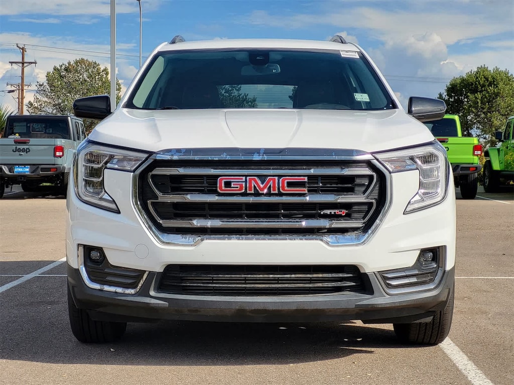 Used 2023 GMC Terrain AT4 SUV