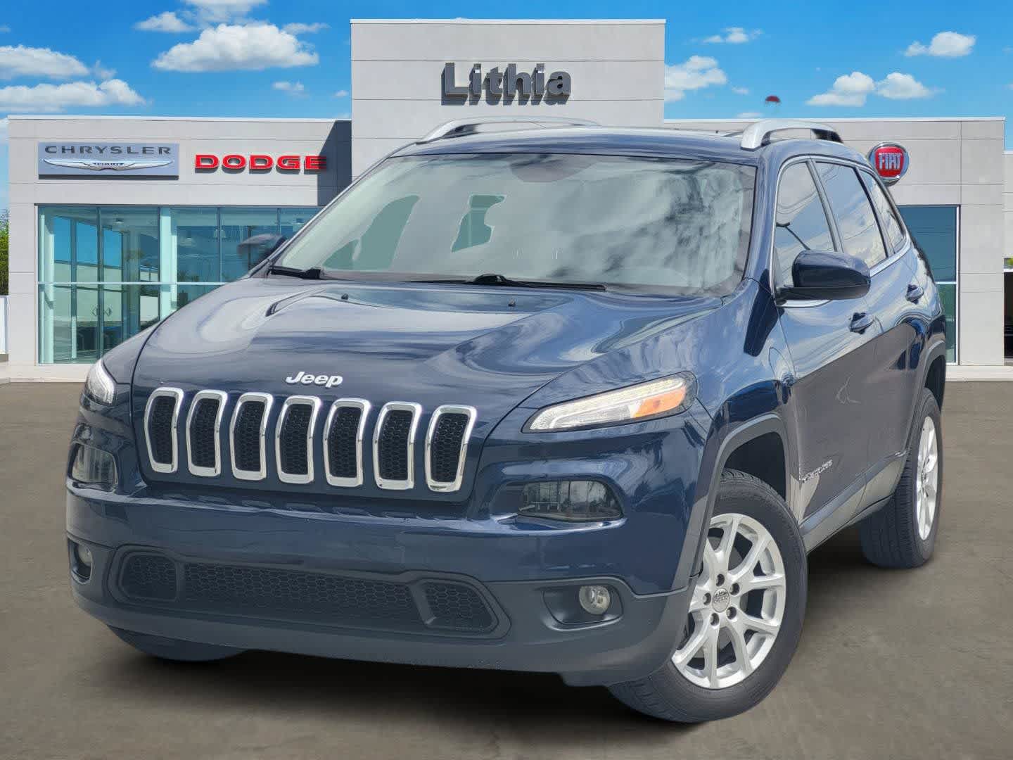 Used 2018 Jeep Cherokee Latitude Plus with VIN 1C4PJLLX1JD584215 for sale in Santa Fe, NM