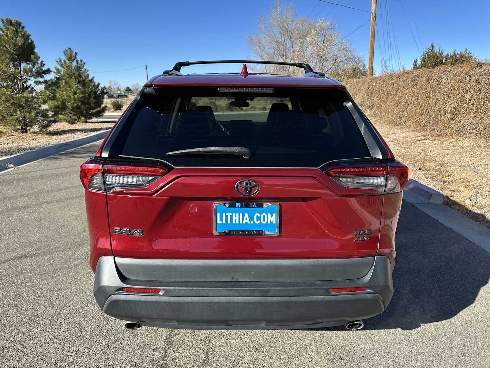 Thumbnail: 2020 Toyota RAV4 - 12