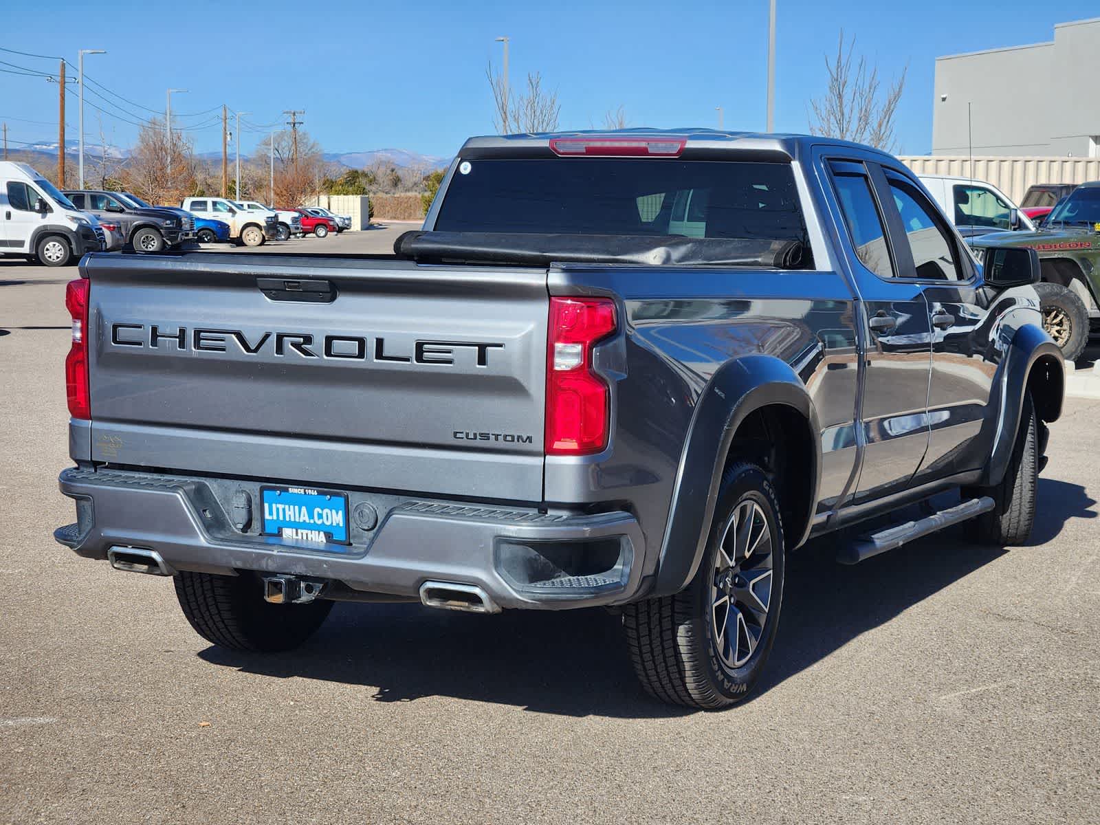 Thumbnail: 2020 Chevrolet Silverado 1500 - 29