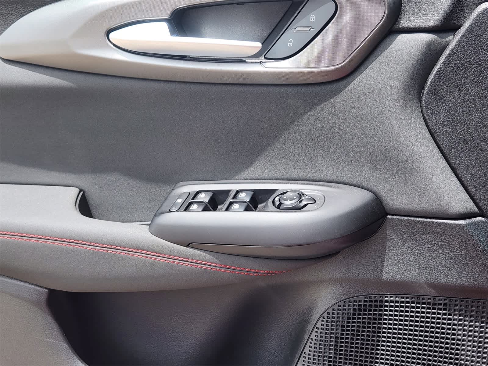 Thumbnail: 2025 Dodge Hornet - 19