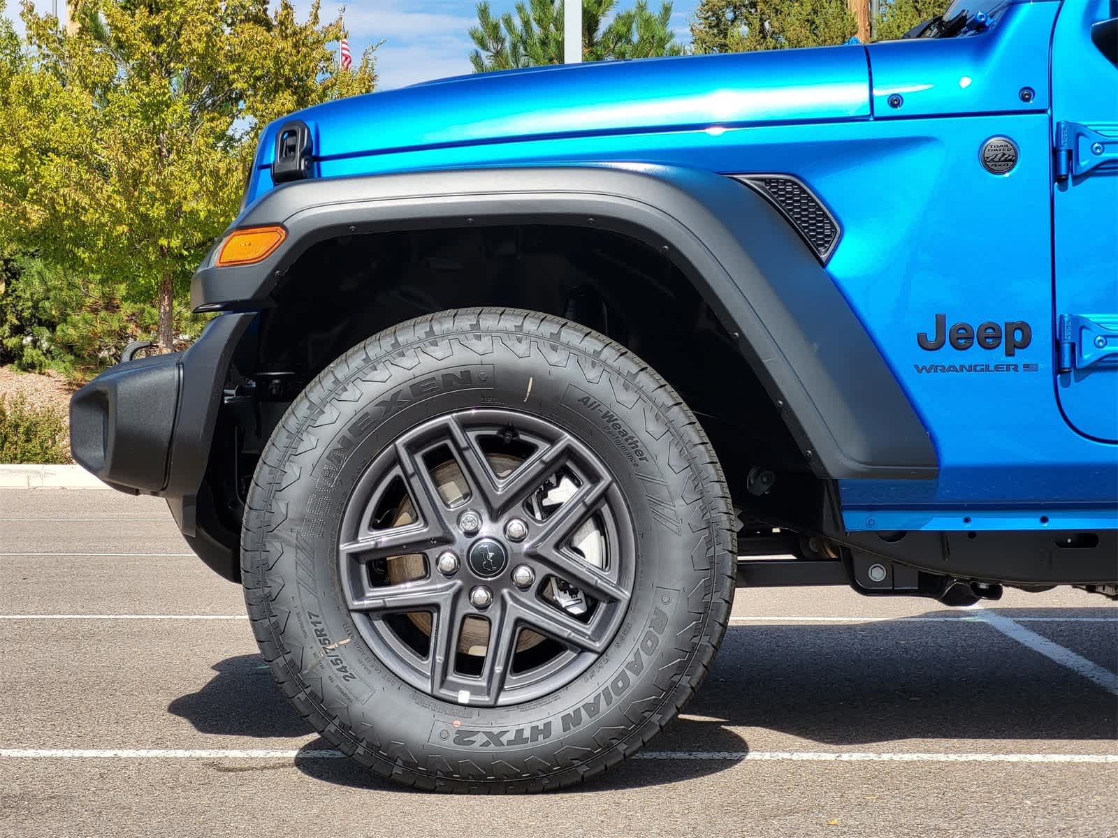 Thumbnail: 2025 Jeep Wrangler - 6