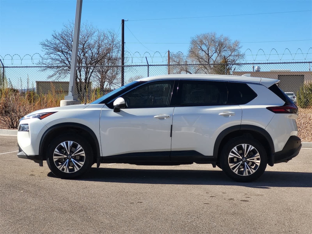 Used 2021 Nissan Rogue SV SUV