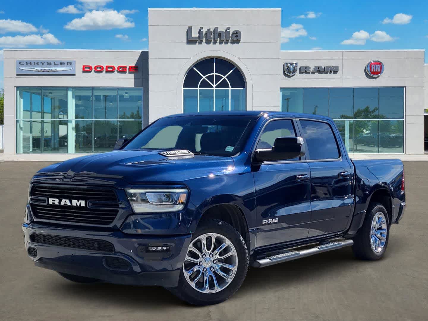 2023 RAM 1500 Laramie 4x4 Crew Cab 5'7's photo