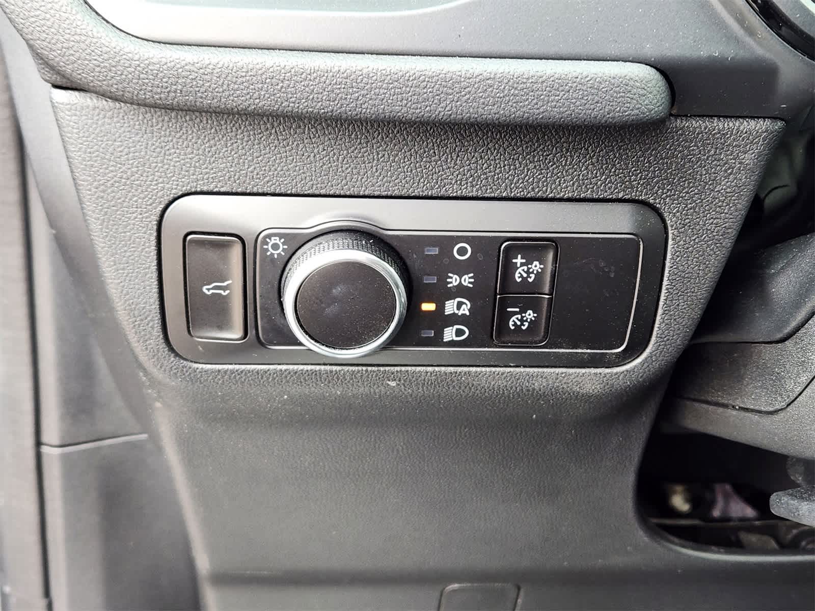 Thumbnail: 2023 Ford Escape - 14