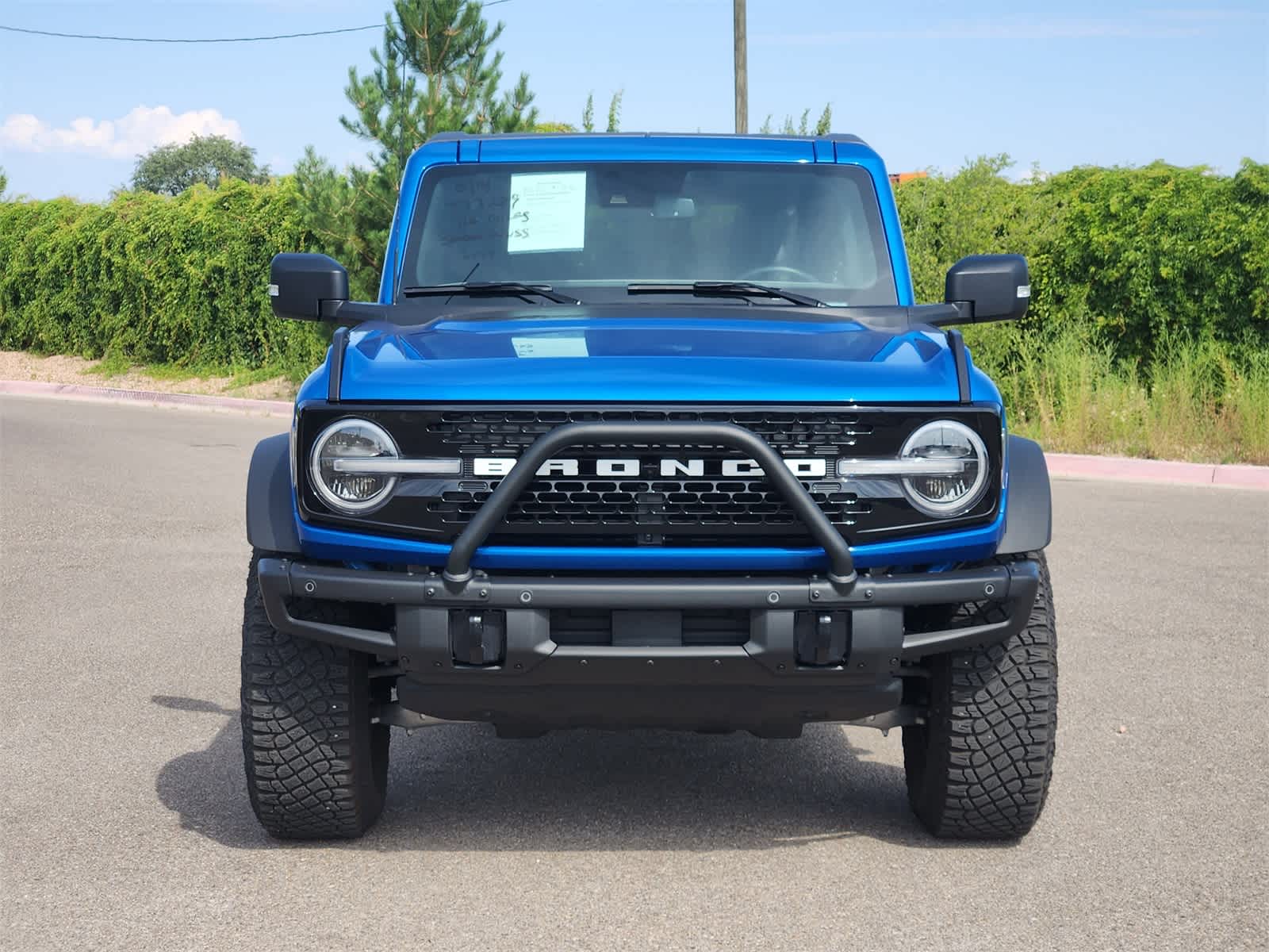 Thumbnail: 2022 Ford Bronco - 2