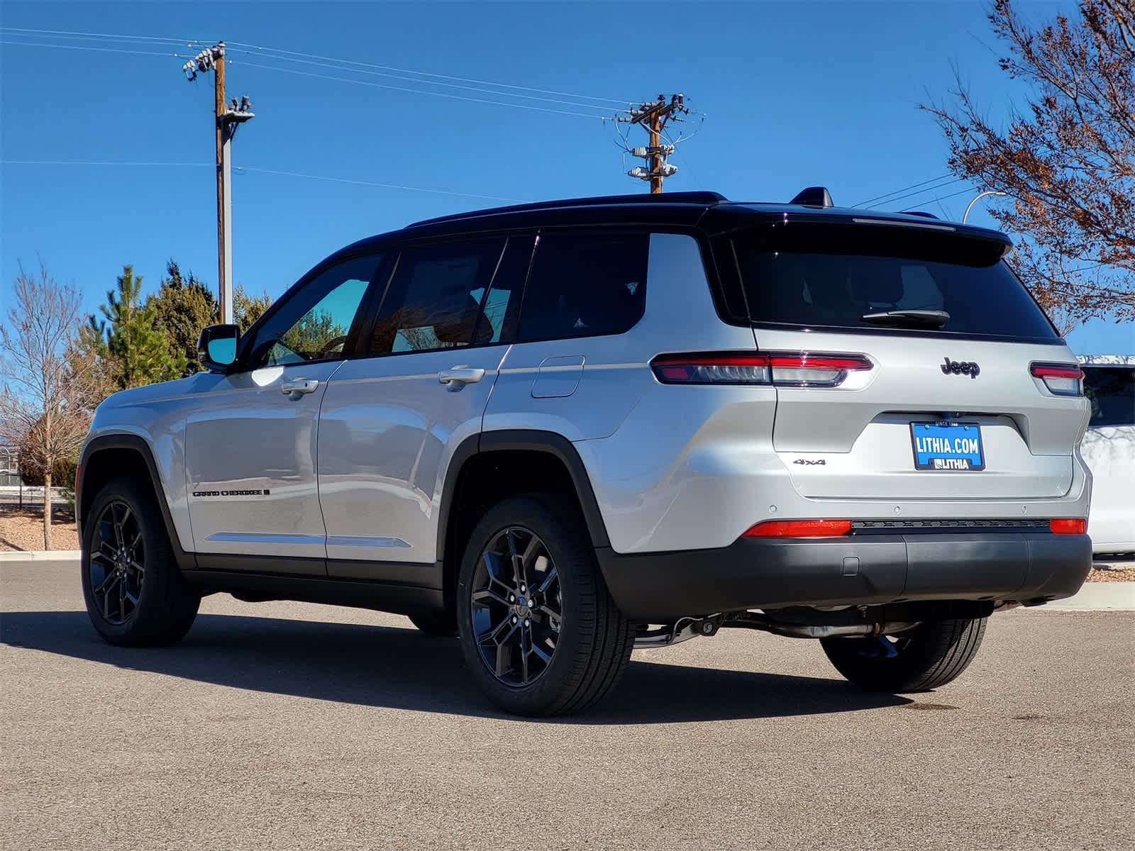 Thumbnail: 2025 Jeep Grand Cherokee L - 4