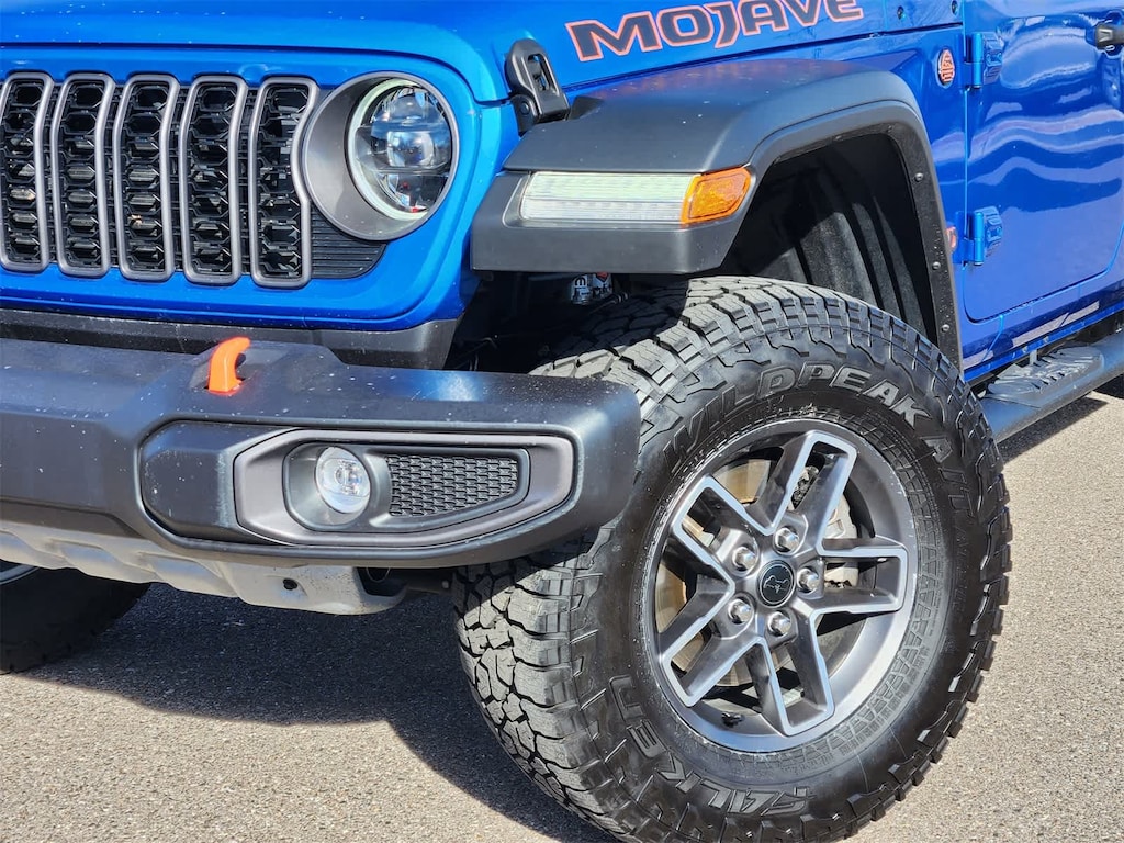 Used 2024 Jeep Gladiator Mojave Truck Crew Cab