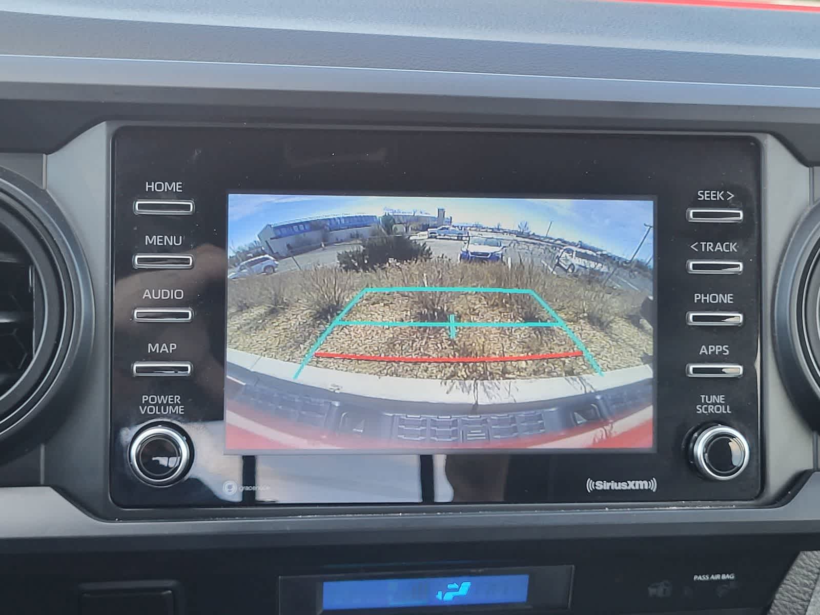 Thumbnail: 2022 Toyota Tacoma - 17