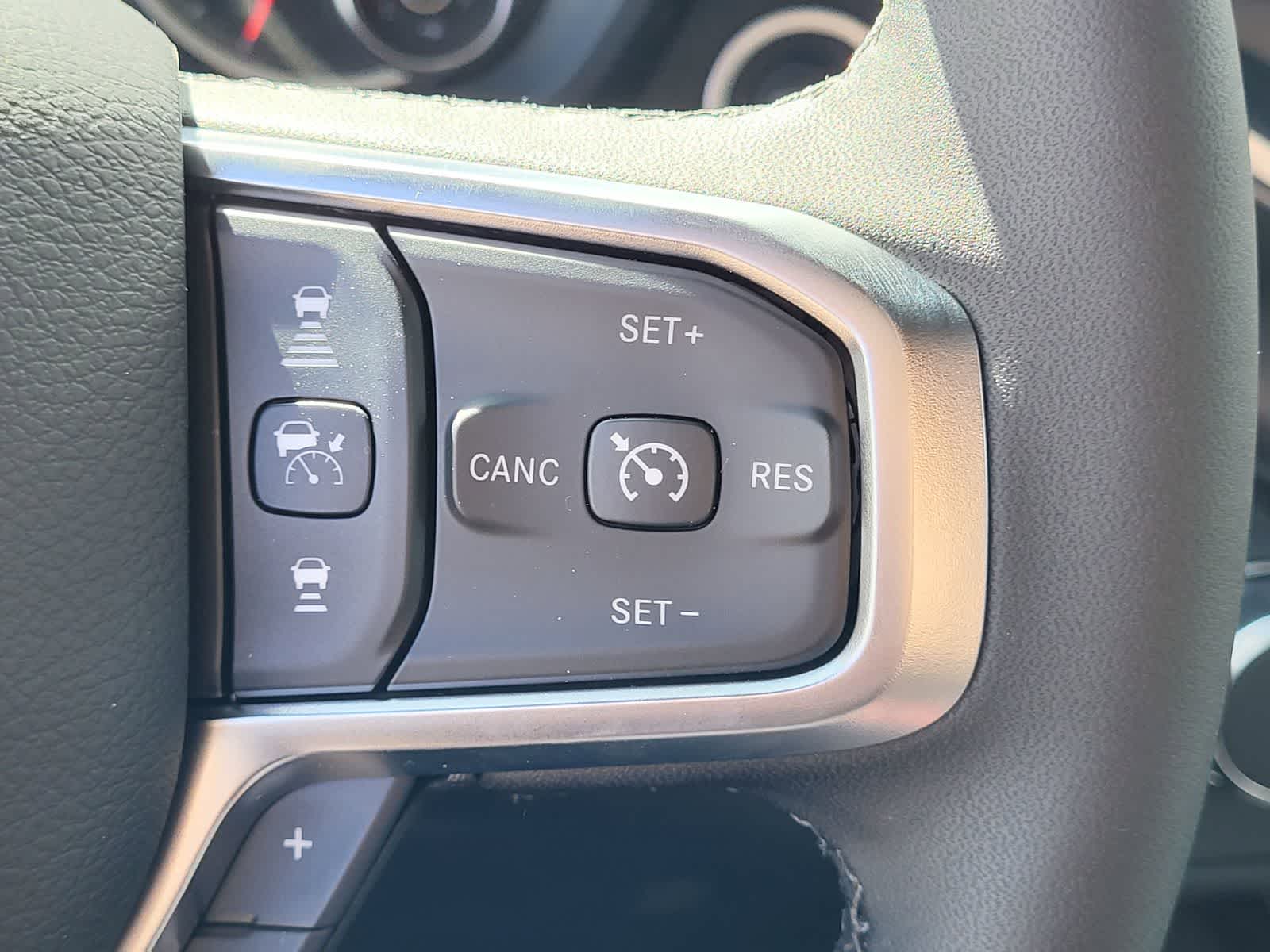 Thumbnail: 2026 RAM 1500 - 17