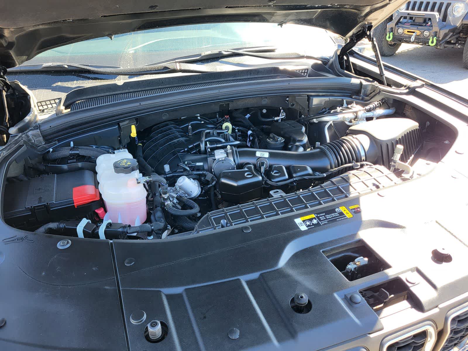 Thumbnail: 2024 Jeep Grand Cherokee L - 31