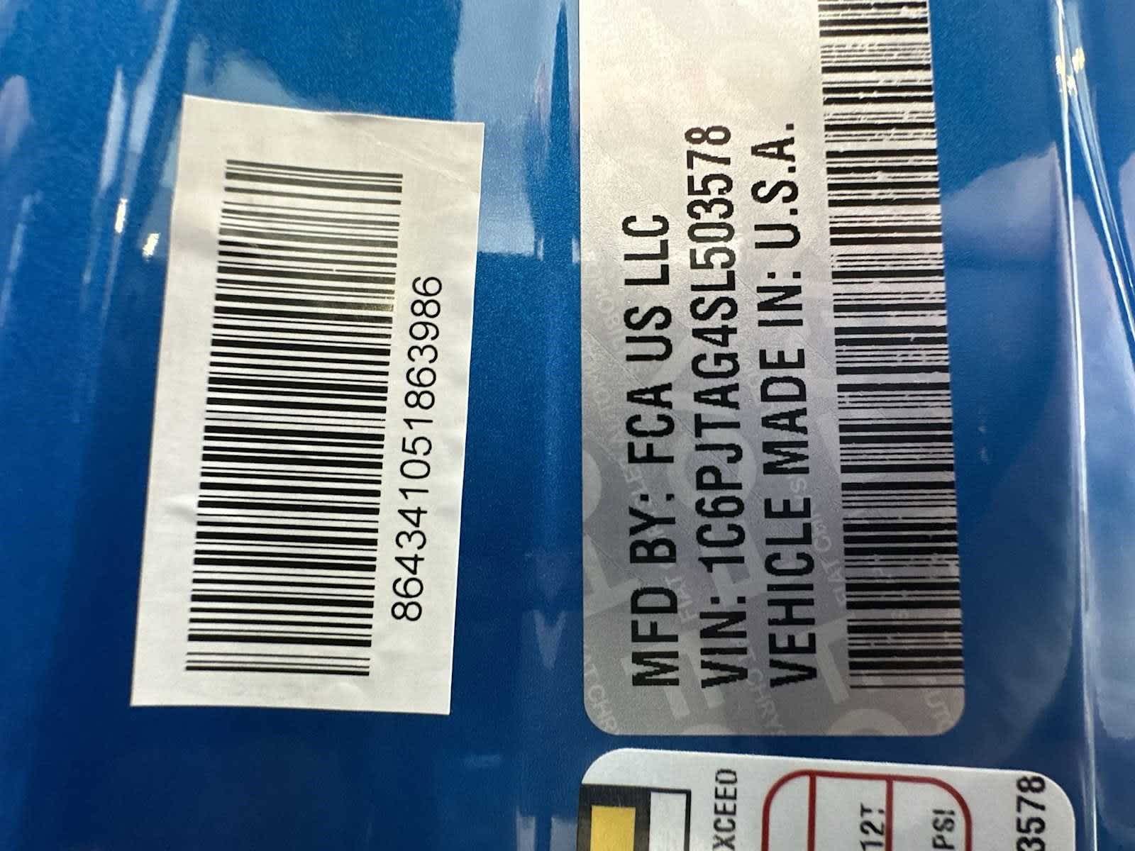 Thumbnail: 2025 Jeep Gladiator - 30