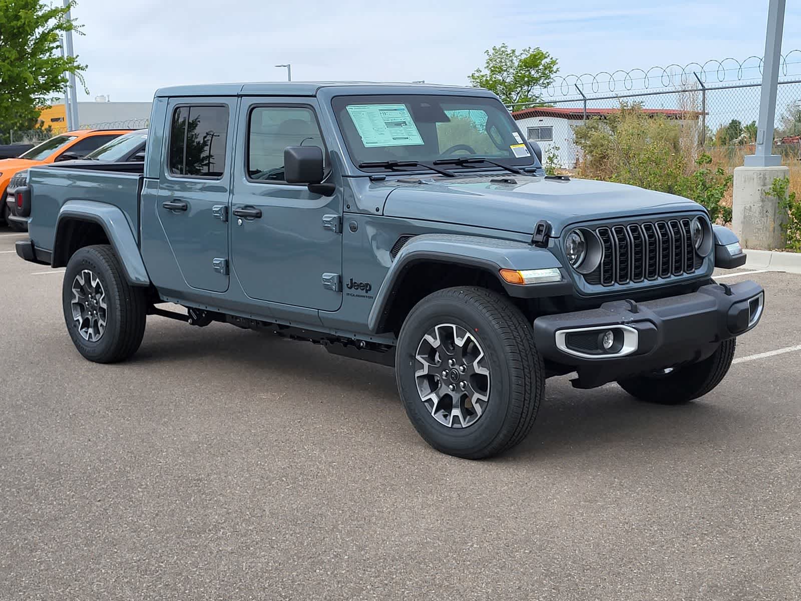 Thumbnail: 2026 Jeep Gladiator - 3